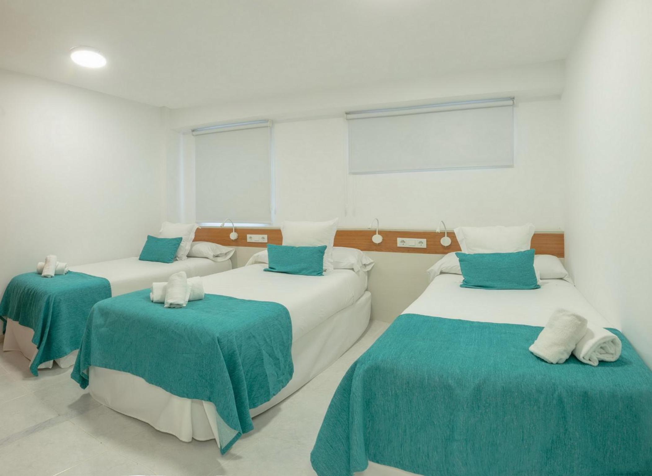 One-Bedroom Apartment (6 Adults) - Photo 4