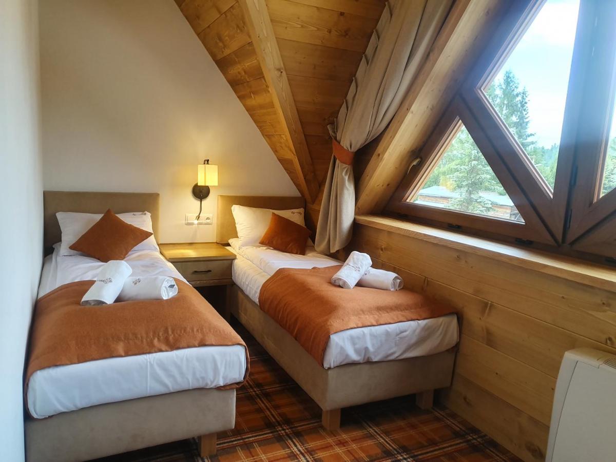 Quadruple Room with Balcony photo 2