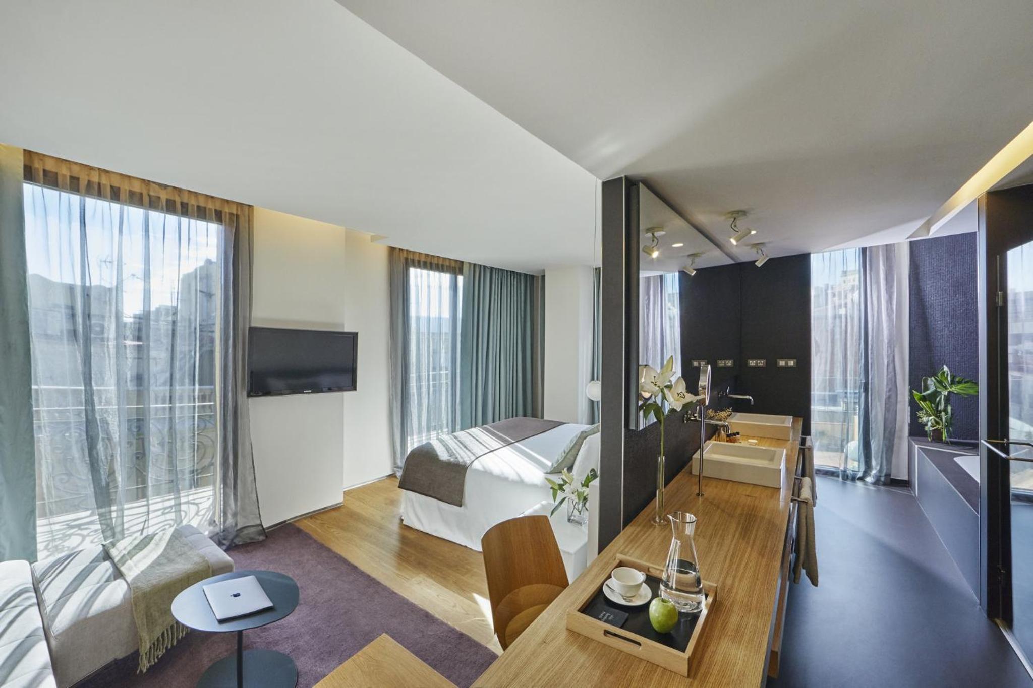 Deluxe Junior Suite