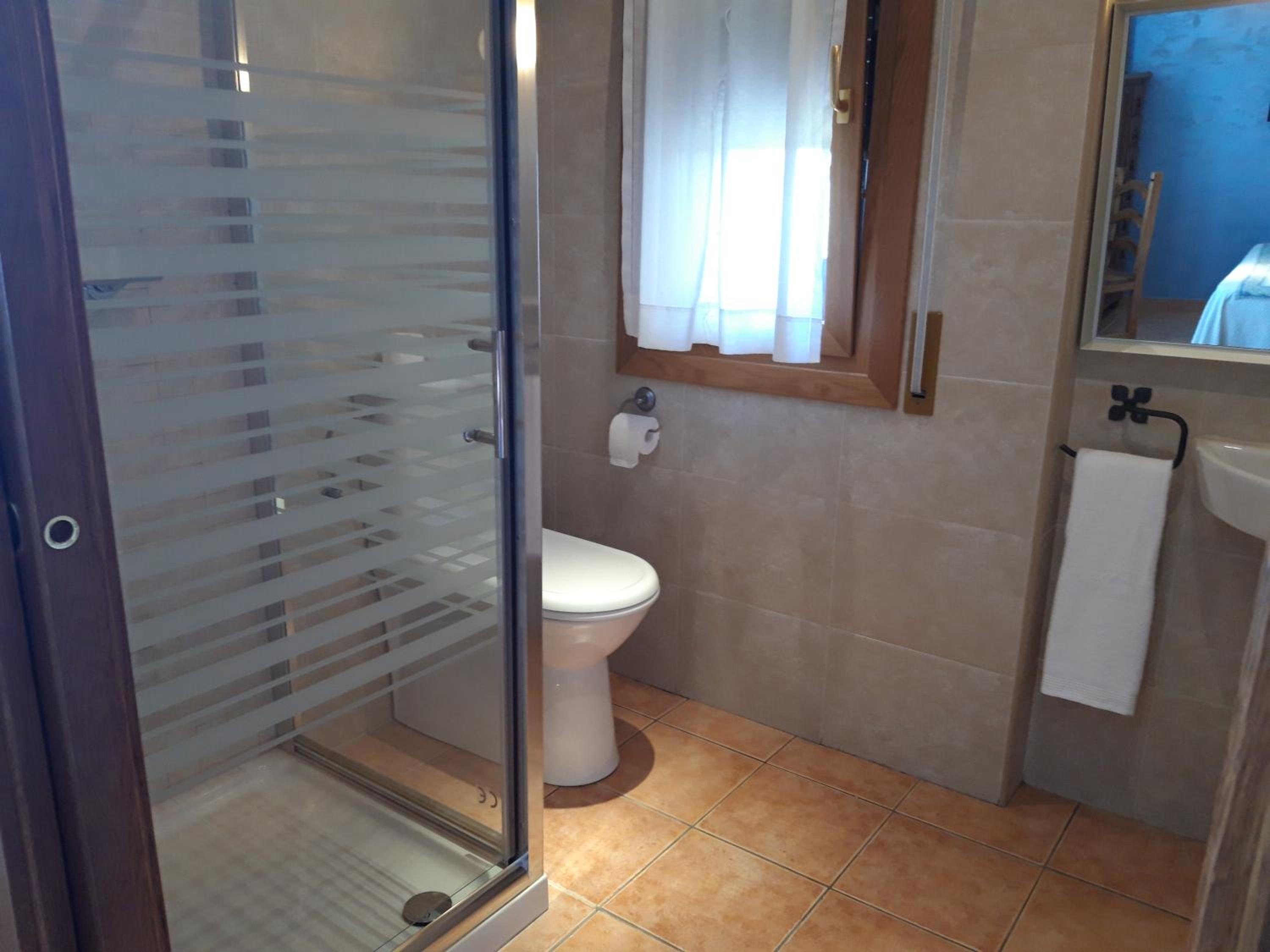 Double Room - Photo 3