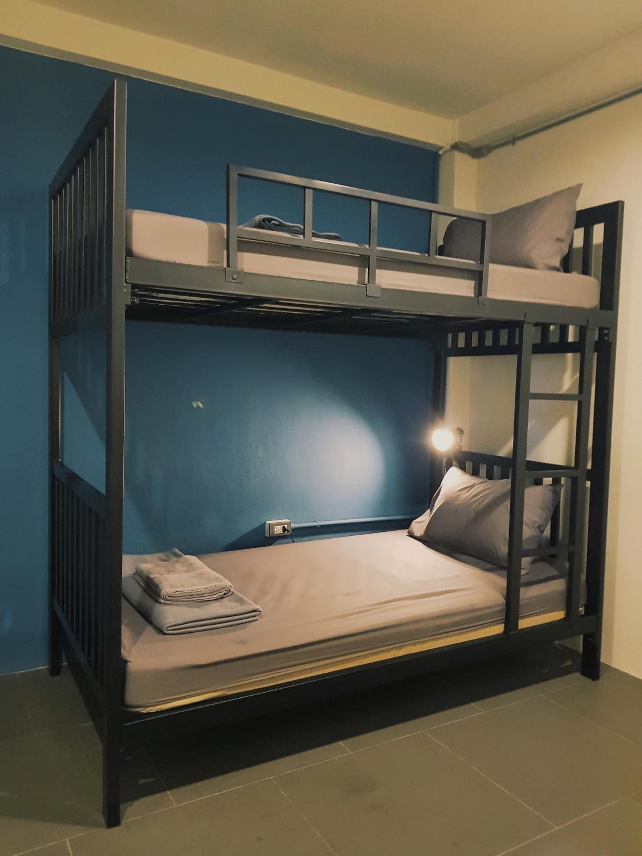 Twin Room with Private Bathroom - Photo 1