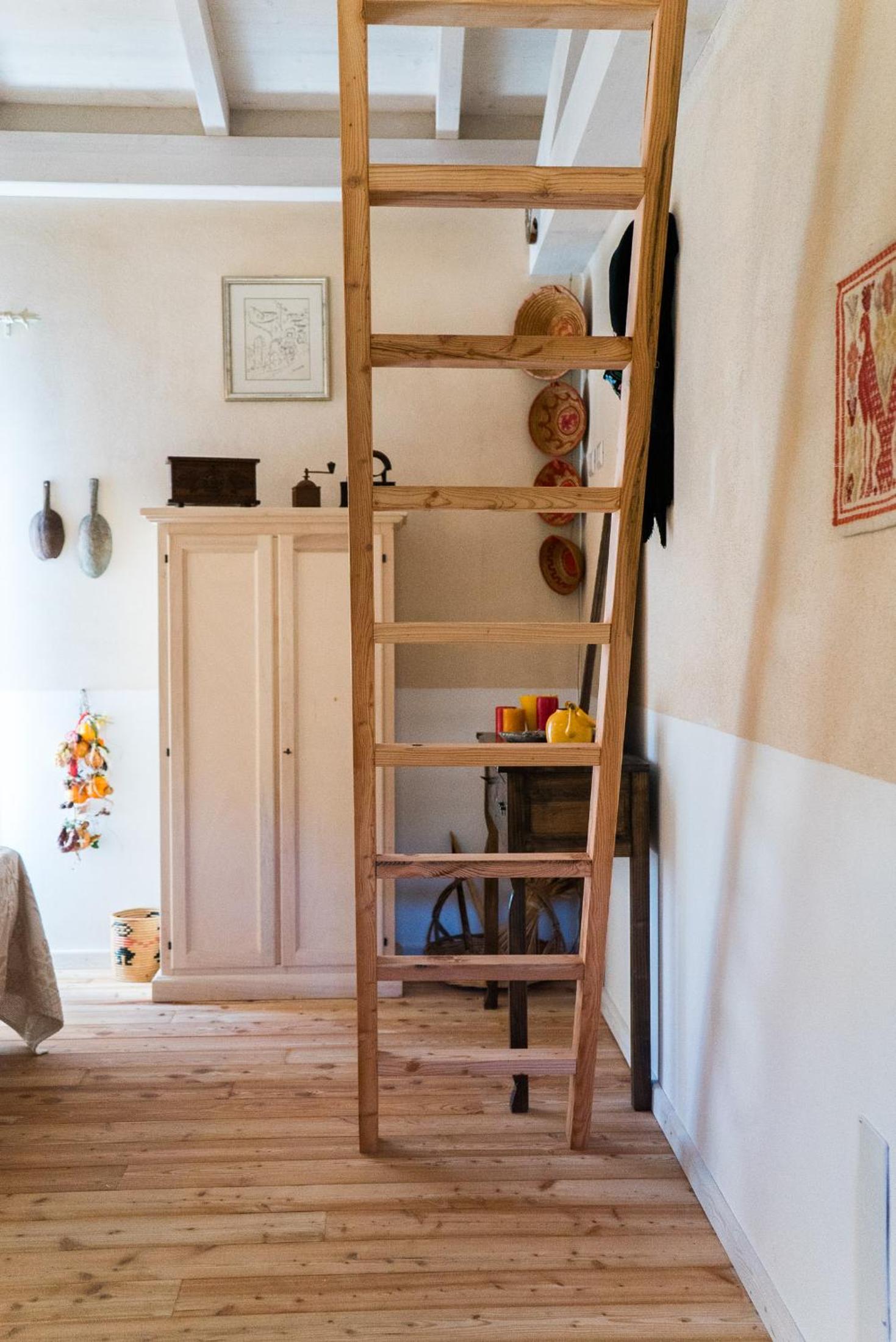 Double or Twin Room with Private Bathroom photo 3
