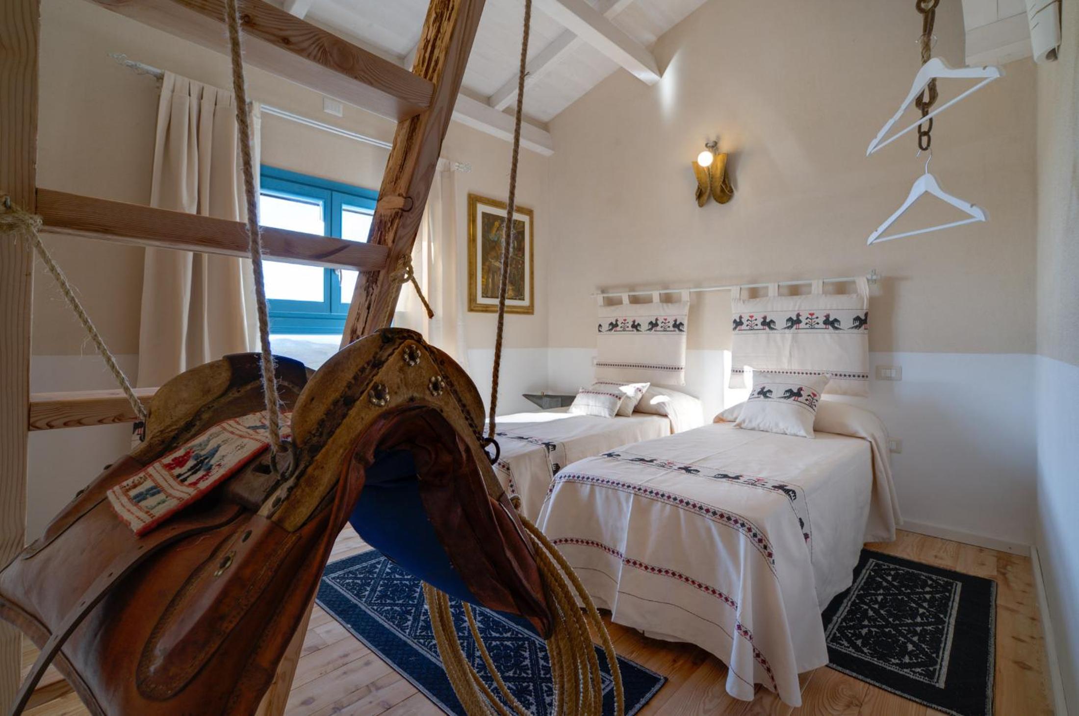 Double or Twin Room with Private Bathroom photo 1