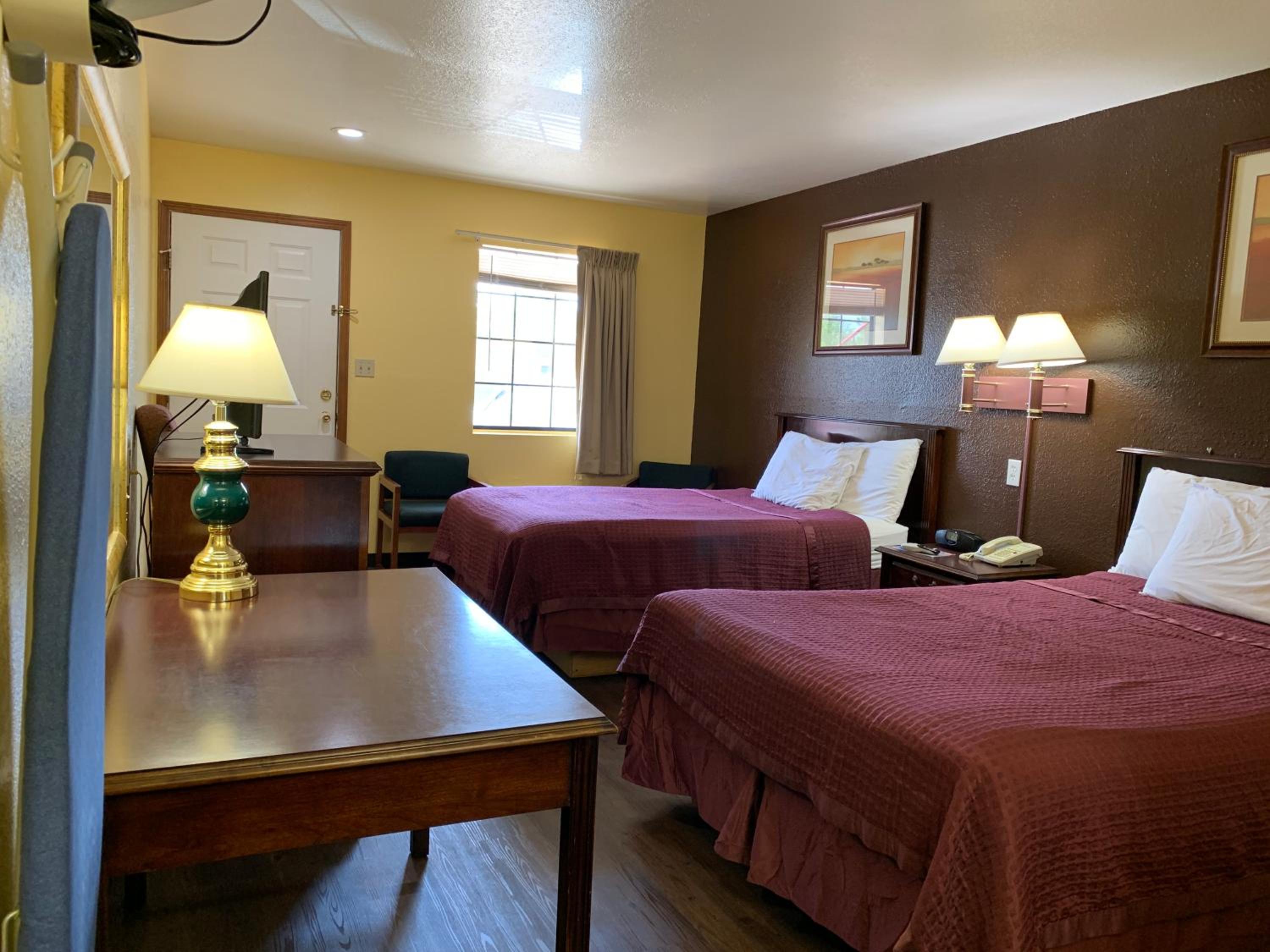 Double Room with Two Double Beds - Photo 1