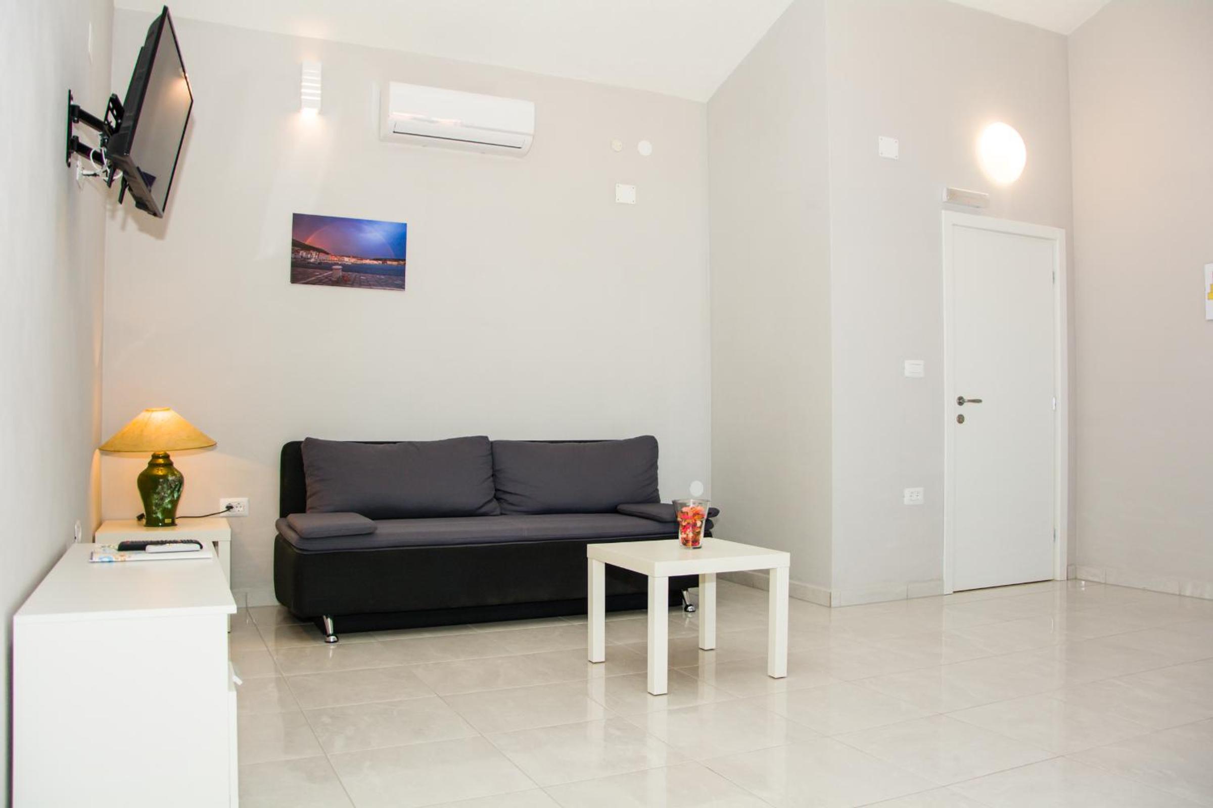 Apartment with Sea View
