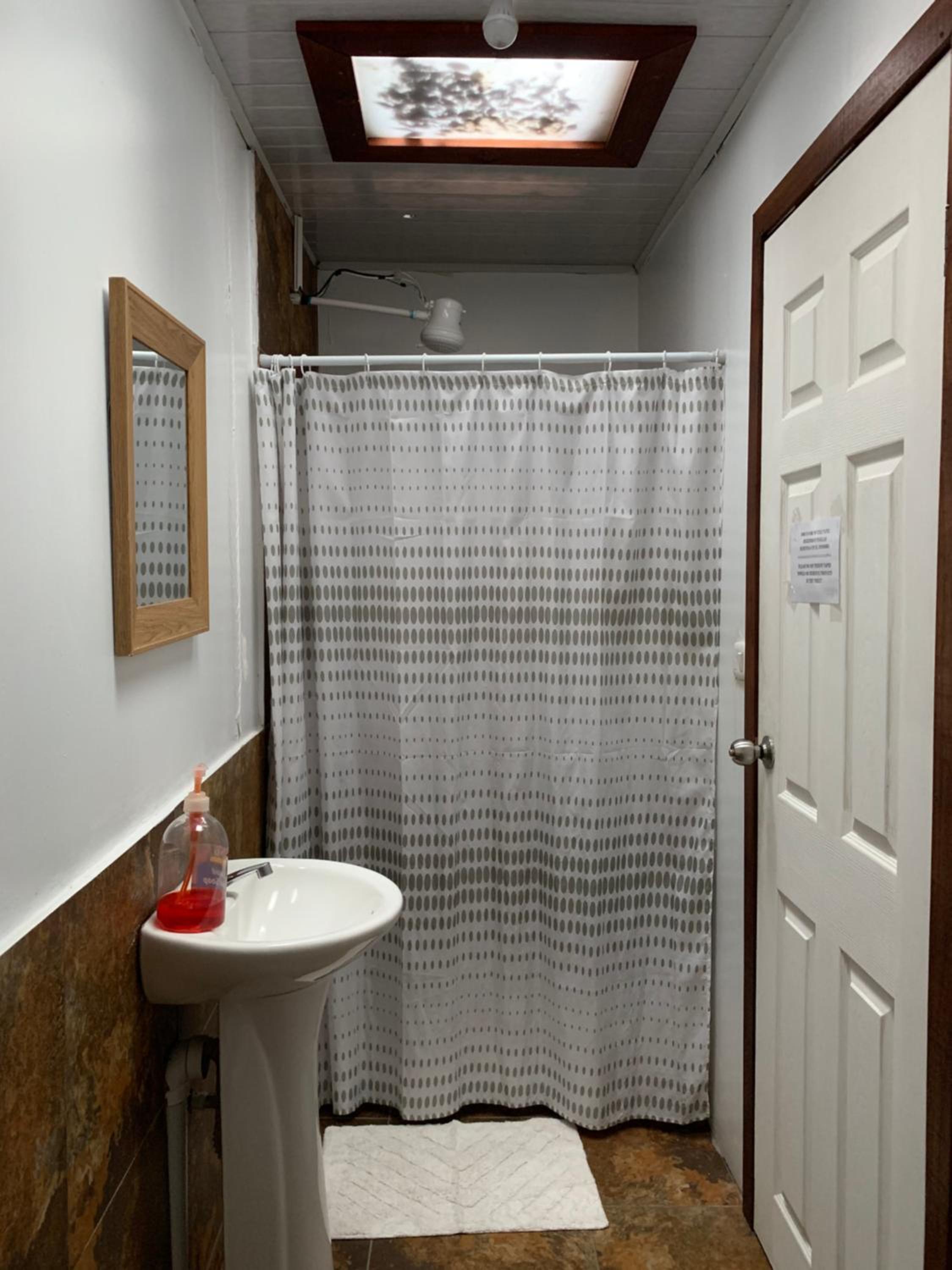 Standard Room With Private Bathroom photo 3