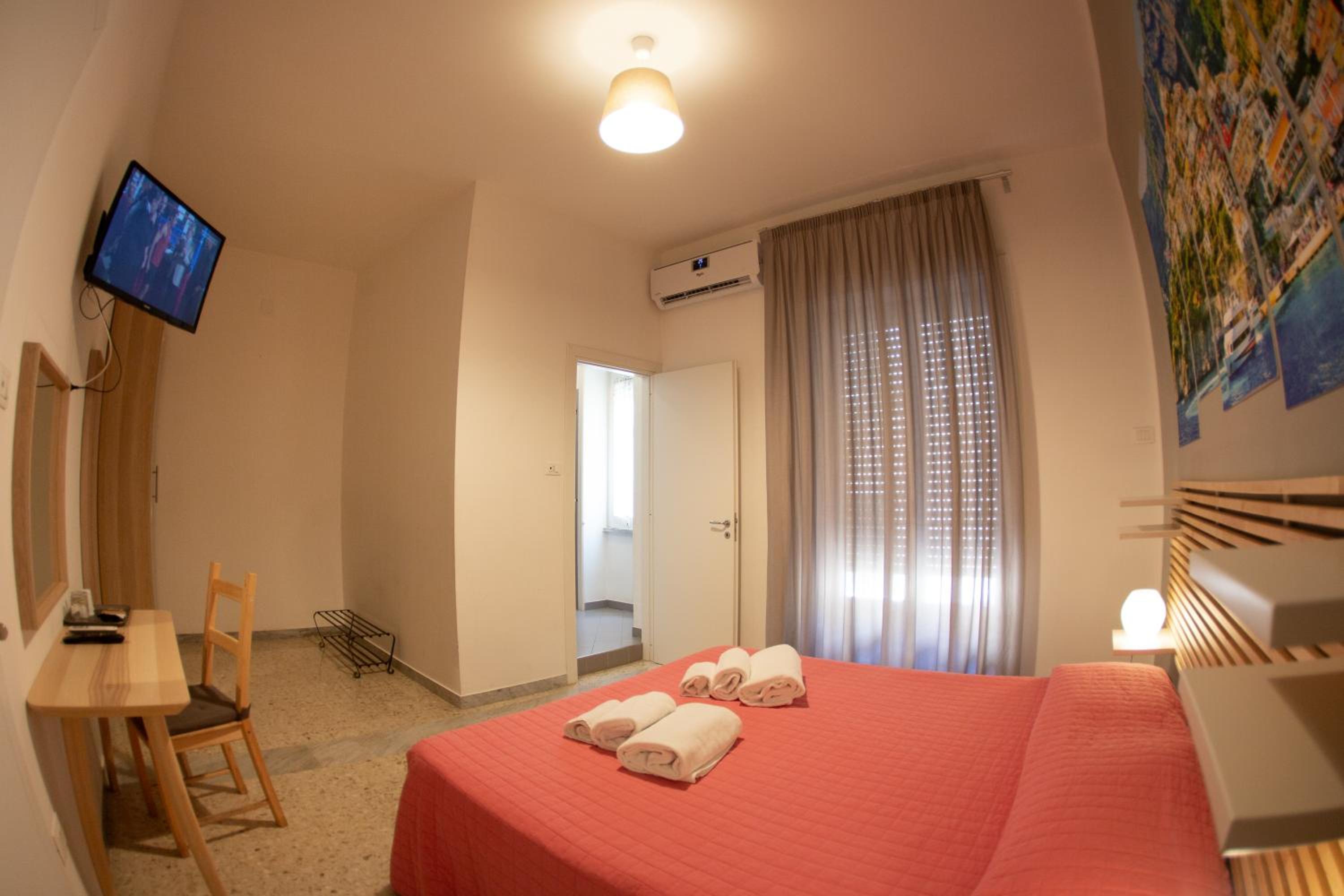 Double Room photo 3