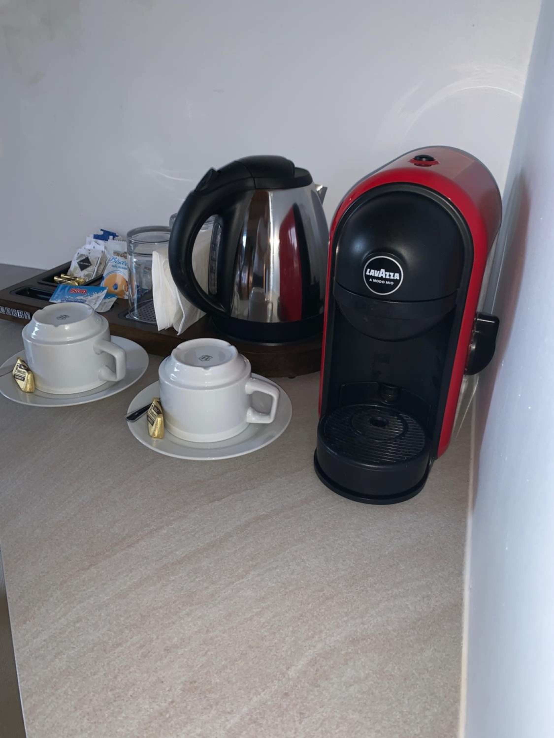 Large Double or Twin Room - Photo 6