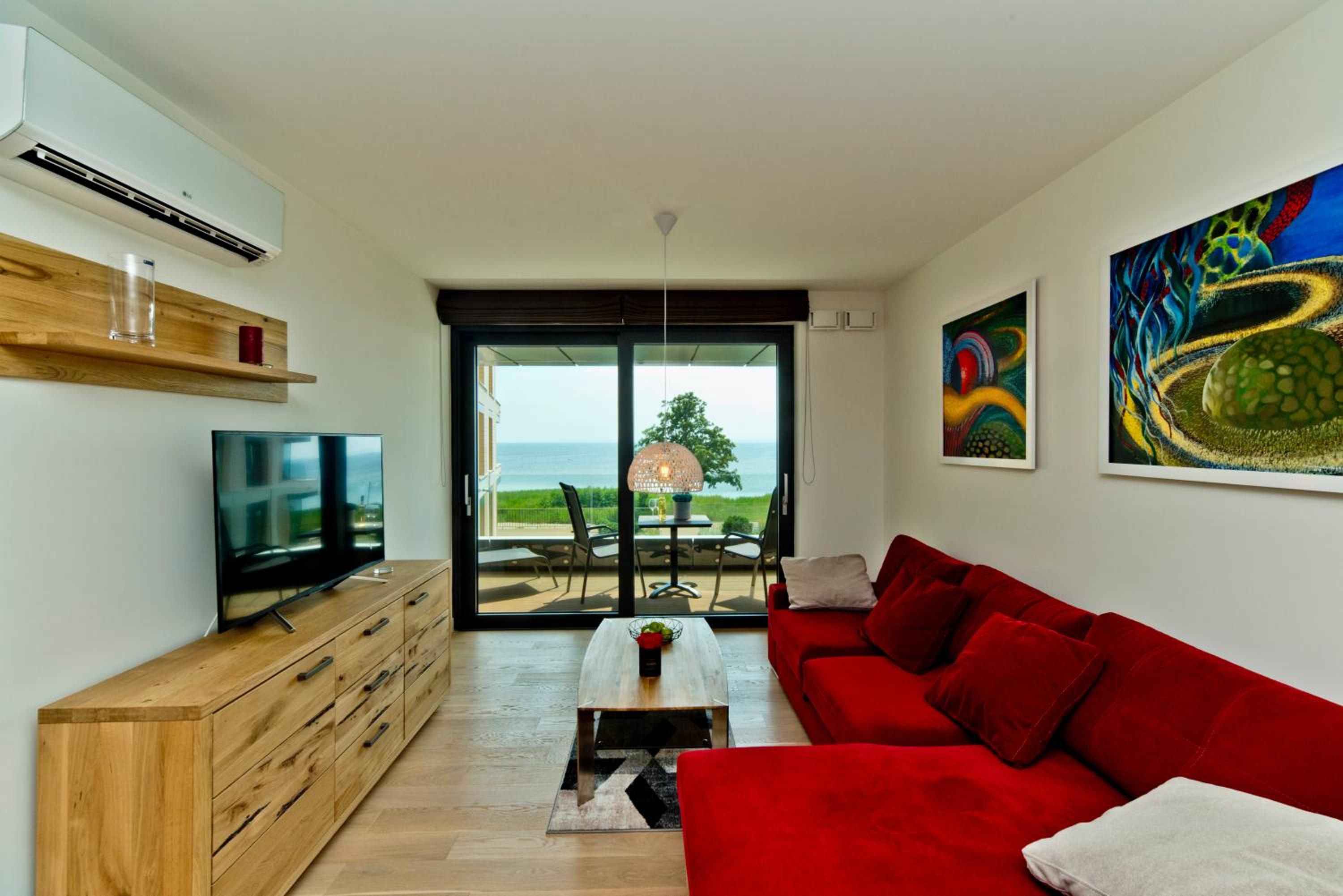 One-Bedroom Apartment with Sea View - ul. Mickiewicza 7/20 photo 1