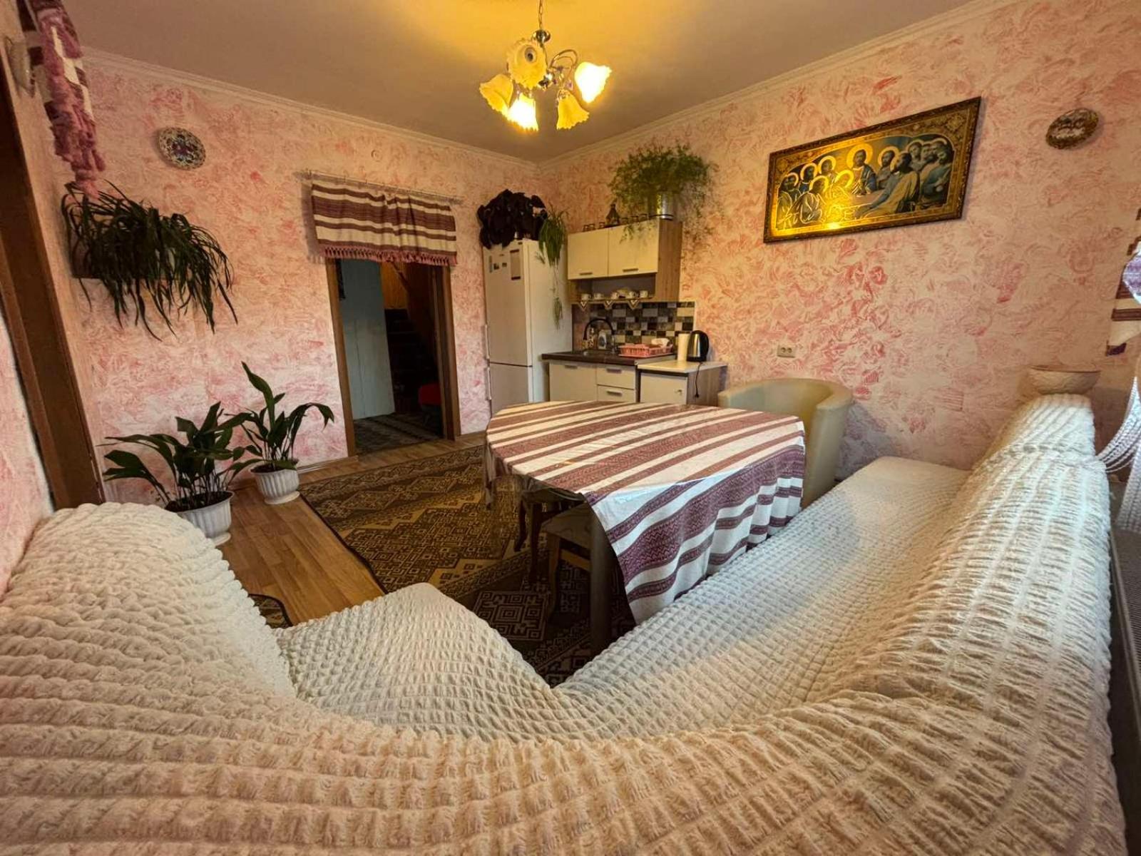 Deluxe Room (2 Adults + 1 Child) photo 1