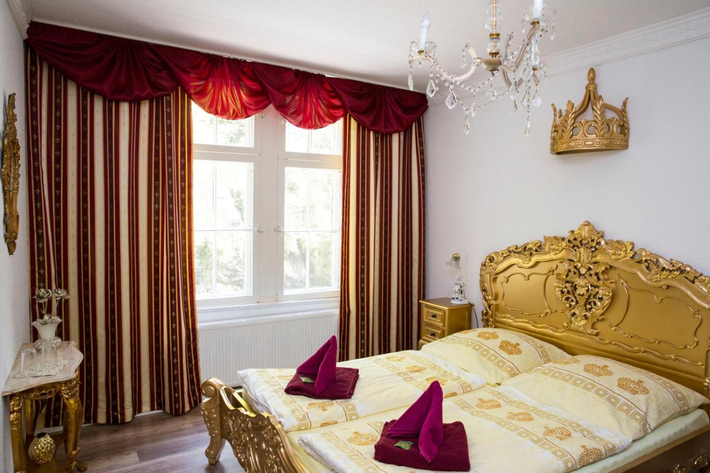Deluxe Double Room photo 2