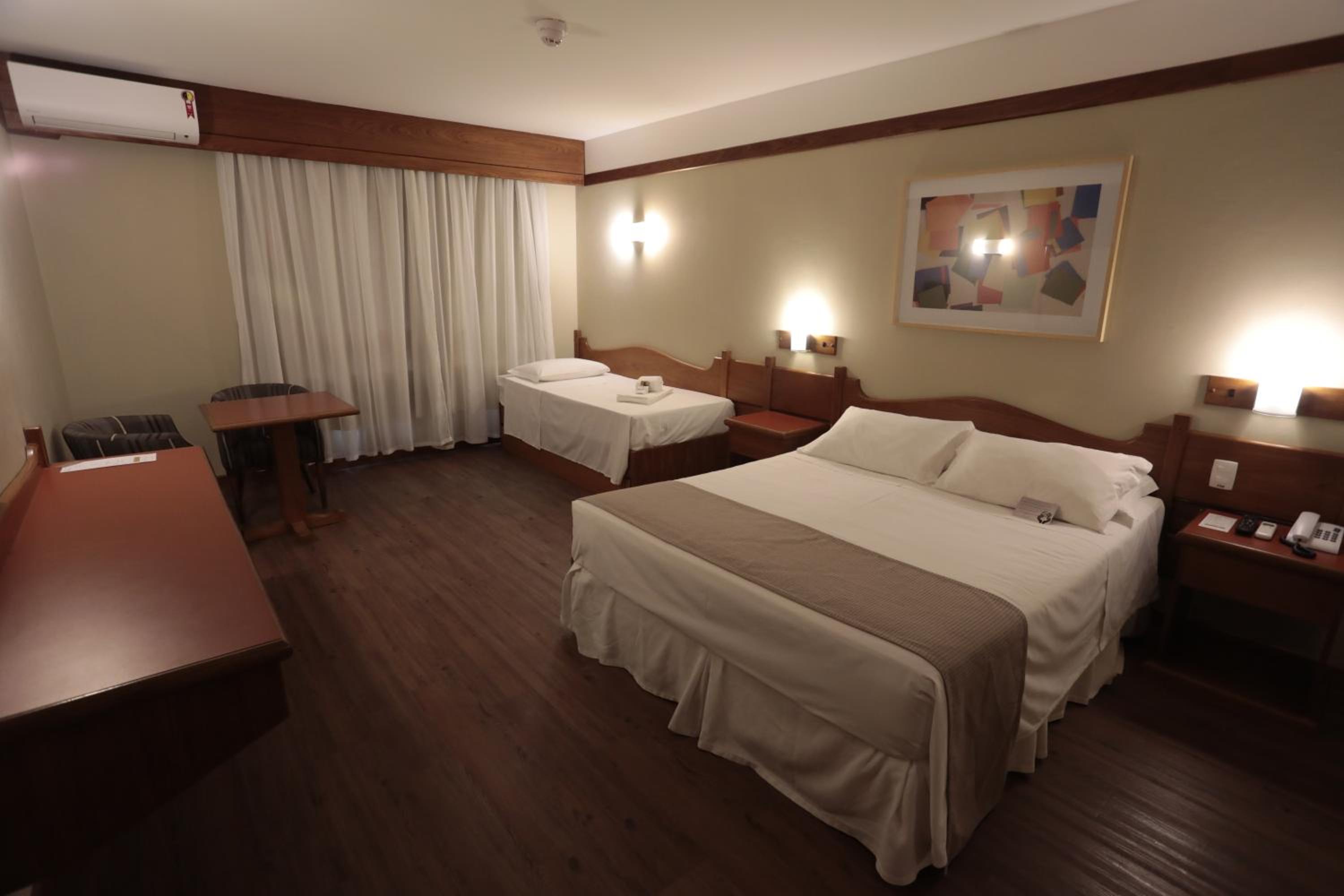 Standard Quadruple Room photo 2