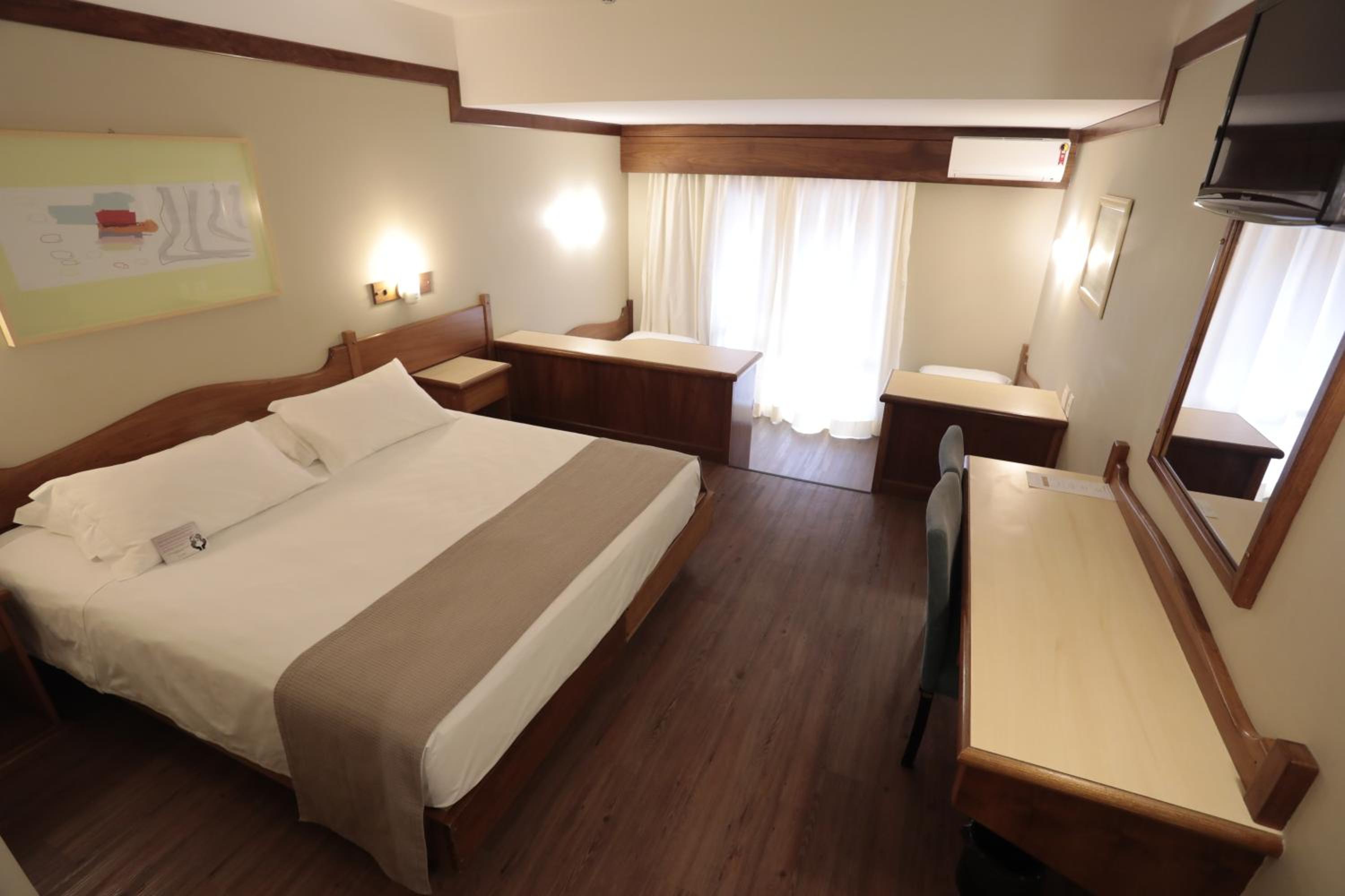 Luxury Twin Room photo 1