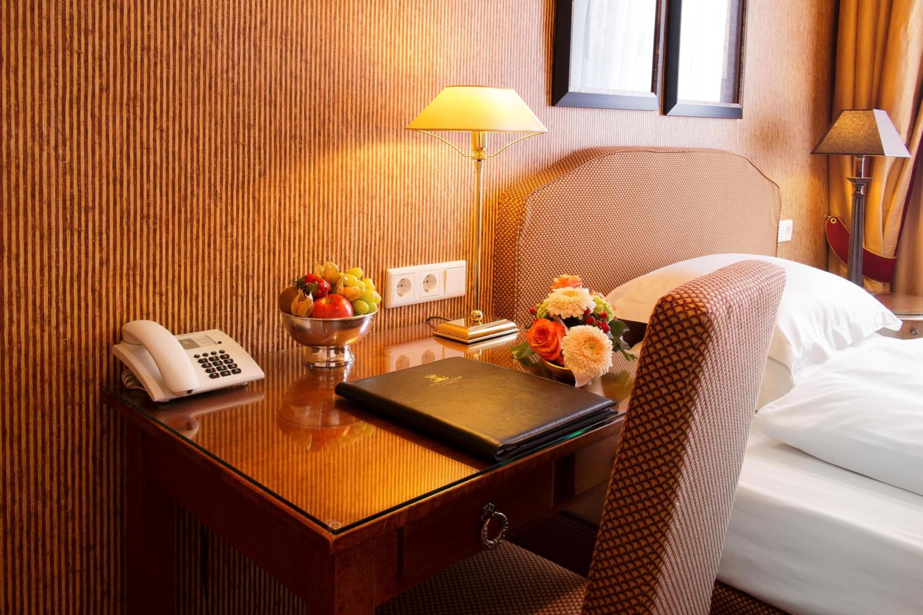 Standard Single Room