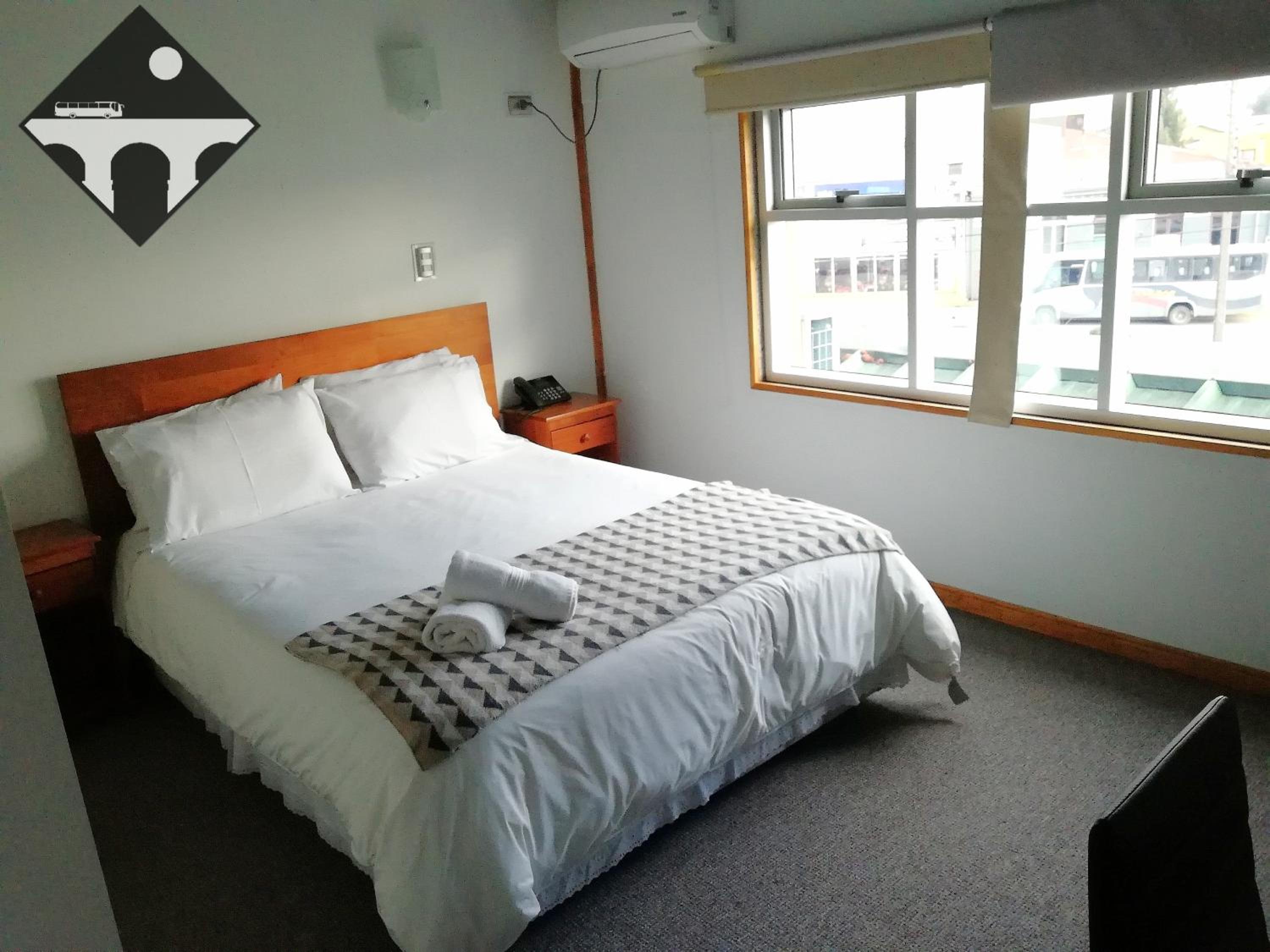 Double Room with Private Bathroom photo 3