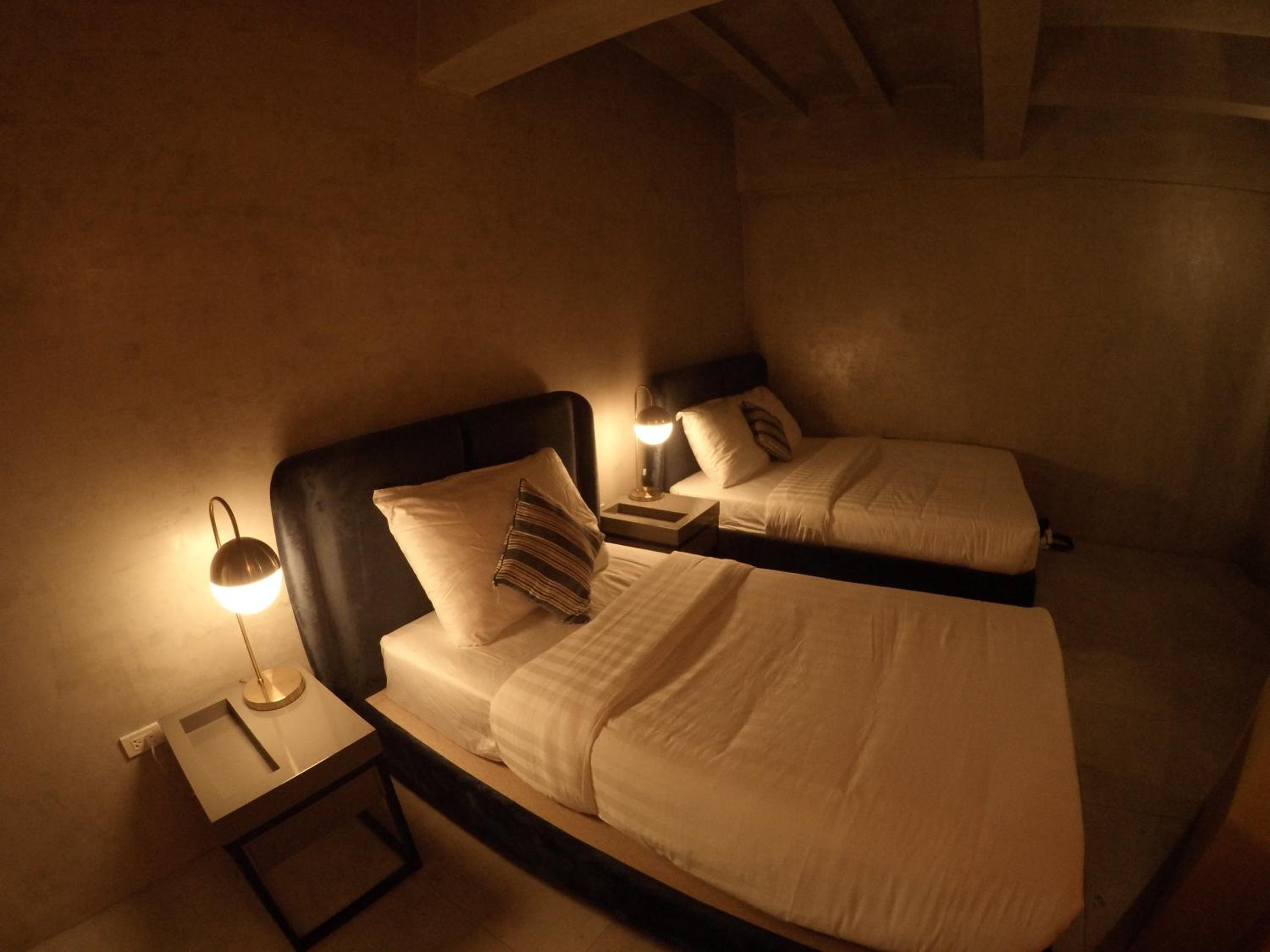 Deluxe Twin Room - Photo 1
