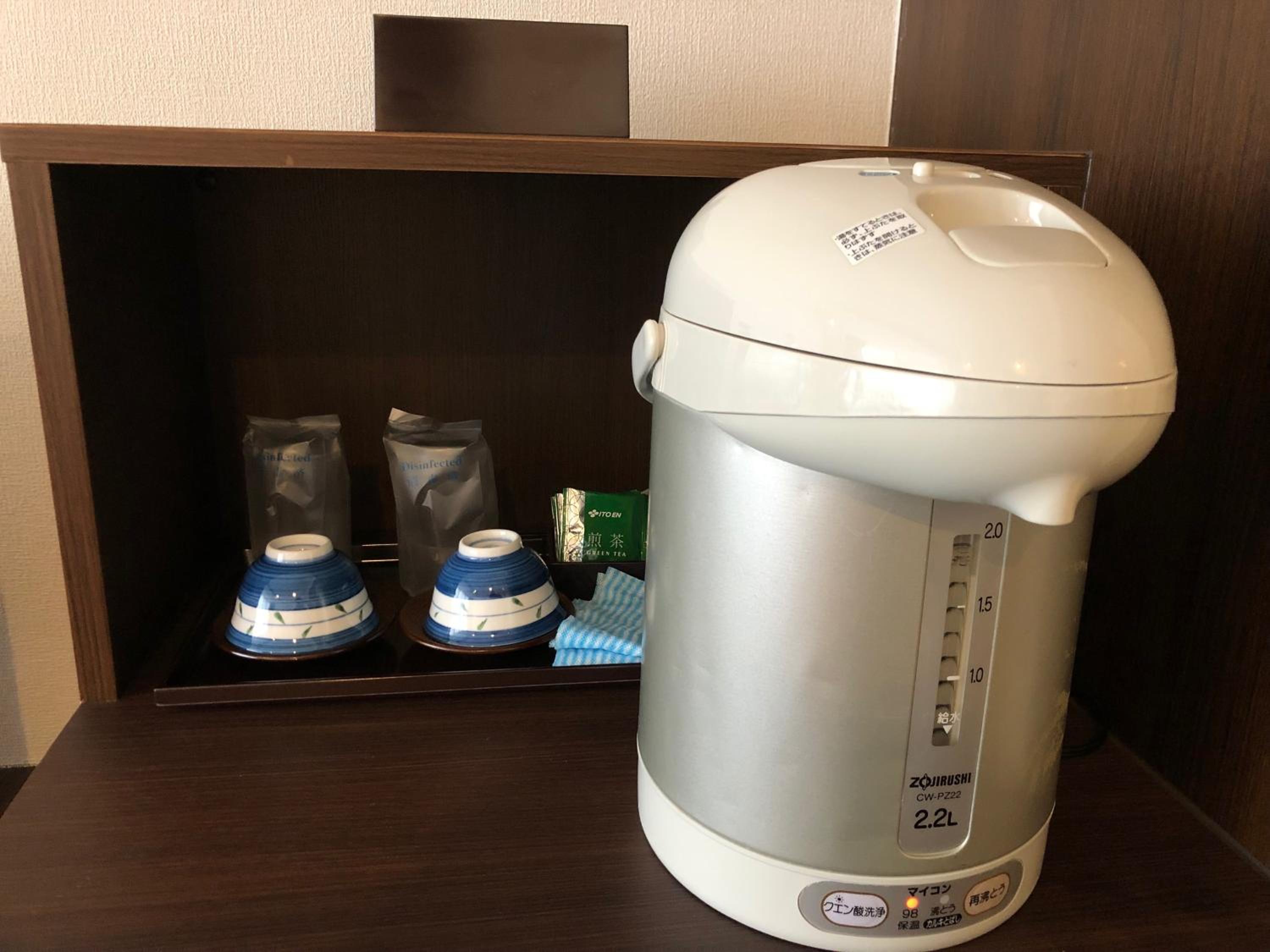 Twin Room with Shower - Non Smoking photo 2