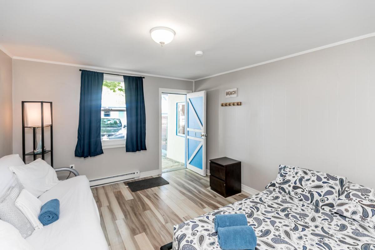Double Room with Extra Bed photo 3