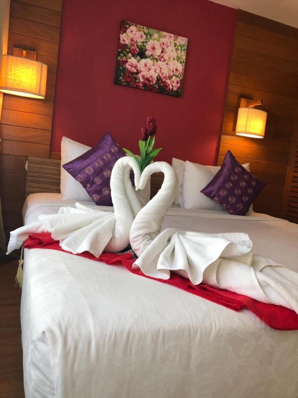Standard Double or Twin Room - Photo 7