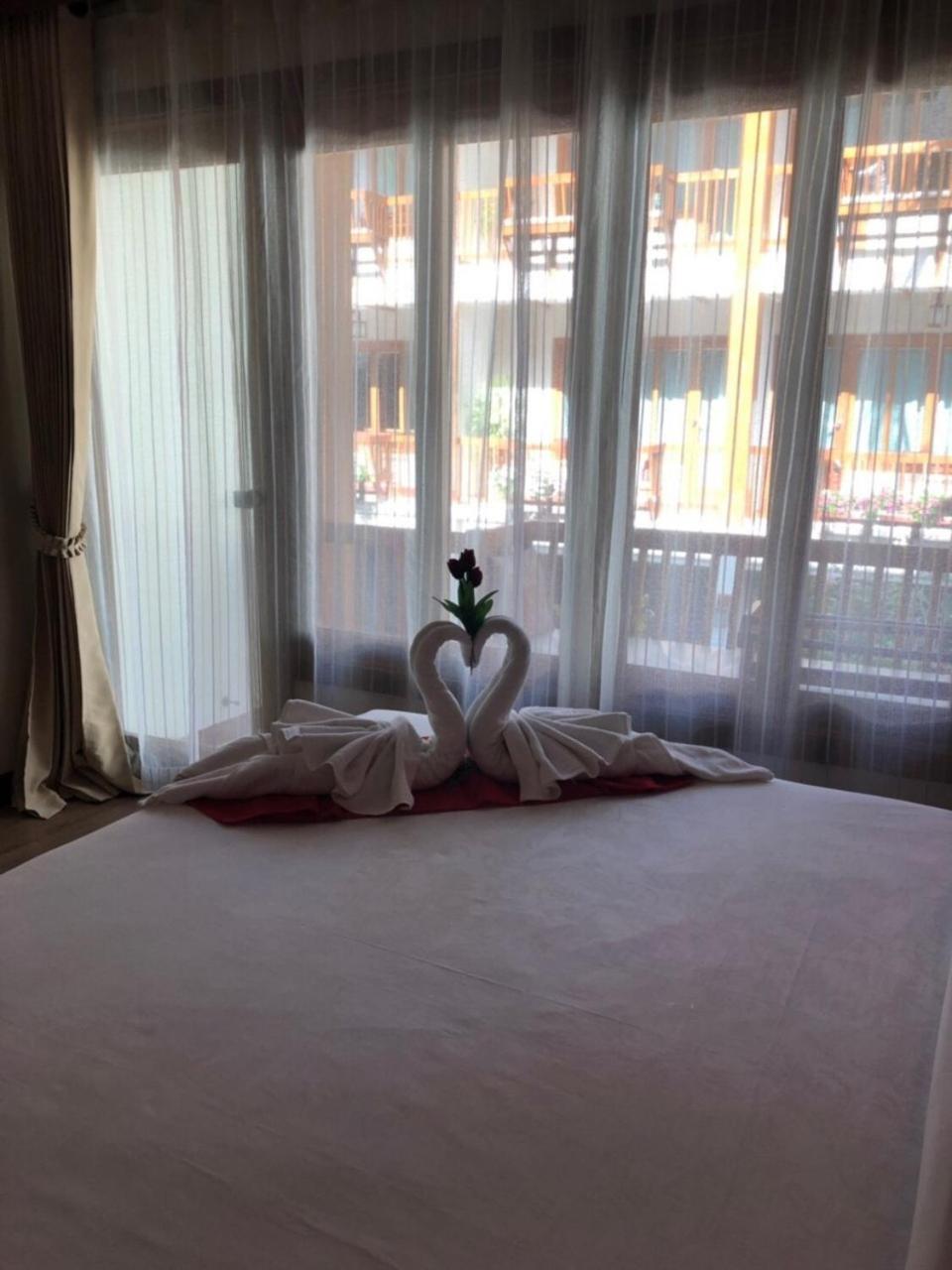 Superior Double or Twin Room - Photo 11