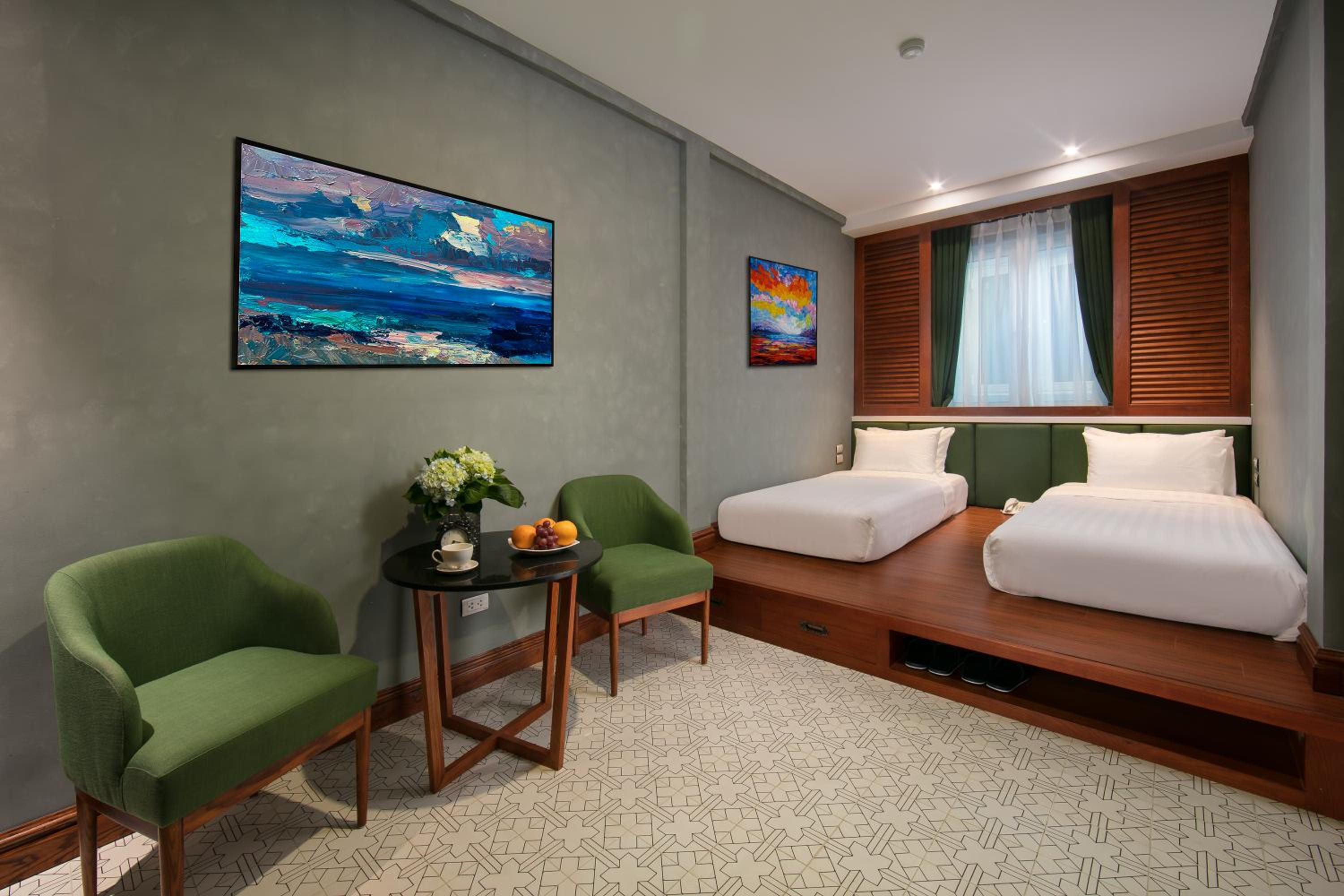 Executive Suite photo 3