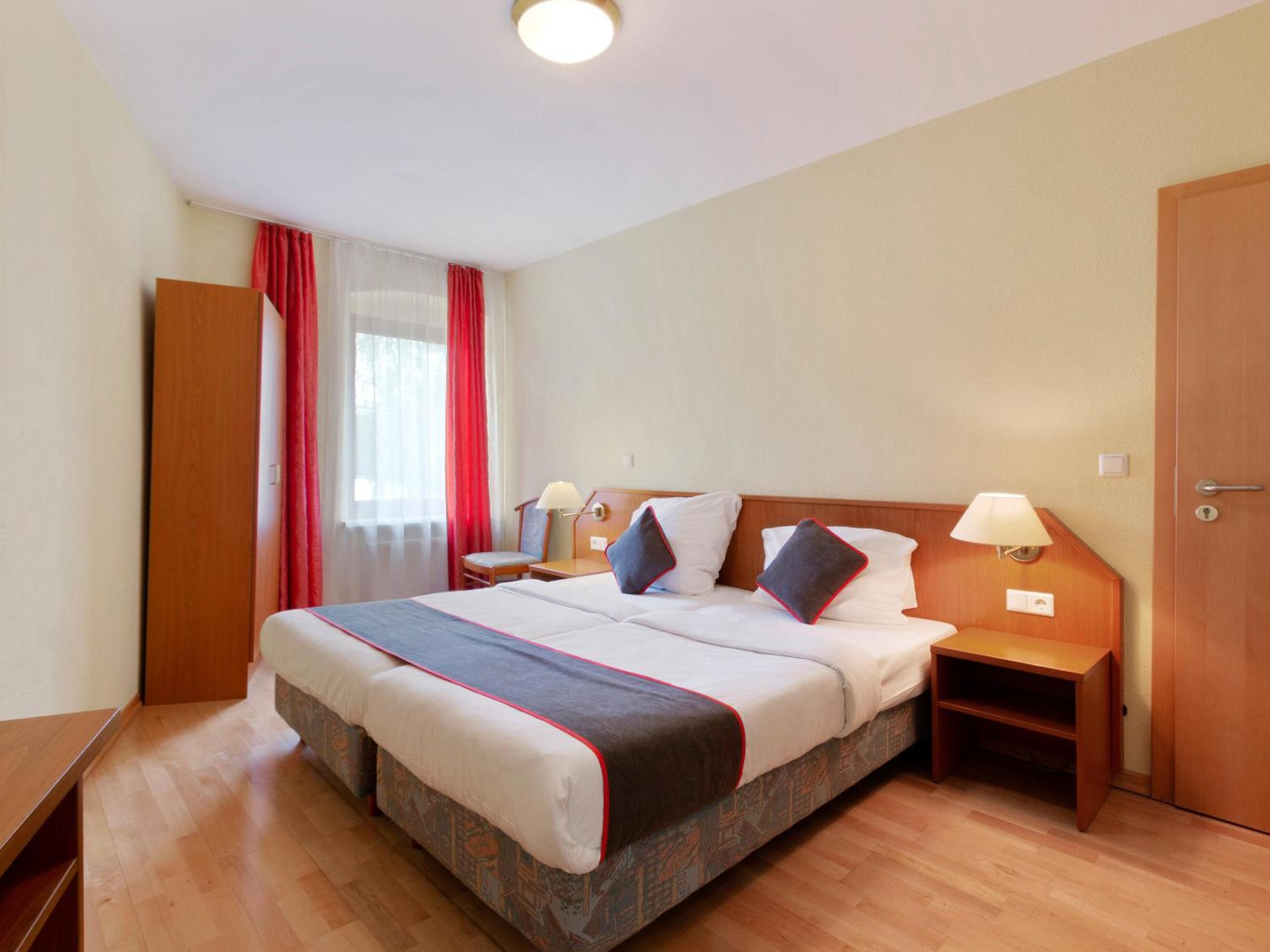 Double or Twin Room photo 1
