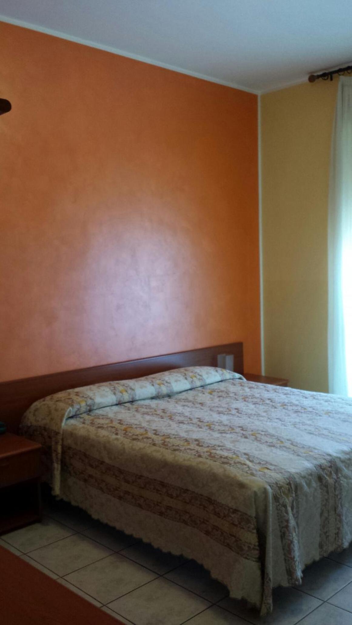 Double or Twin Room photo 2