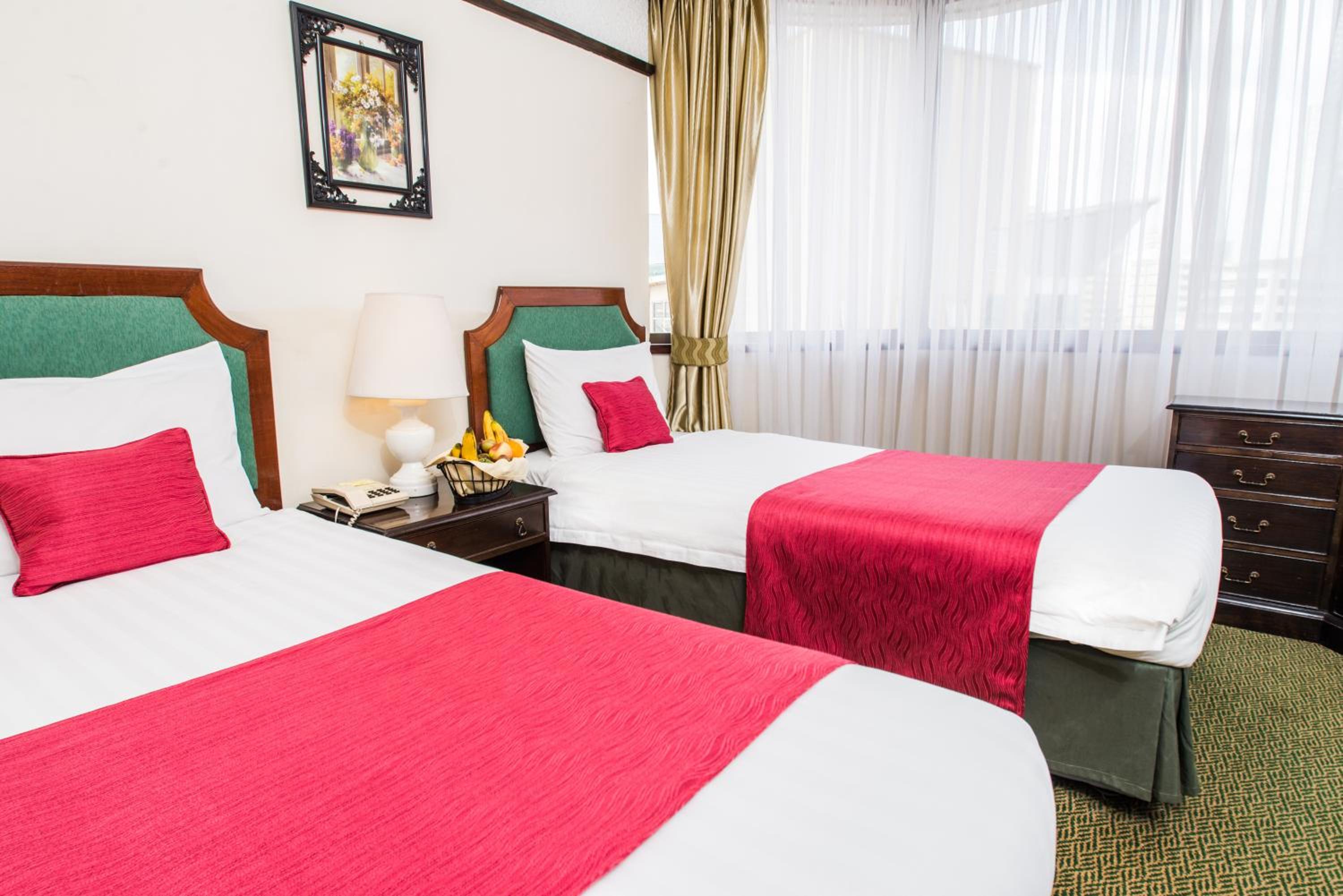 Panoramic Suite - Photo 27