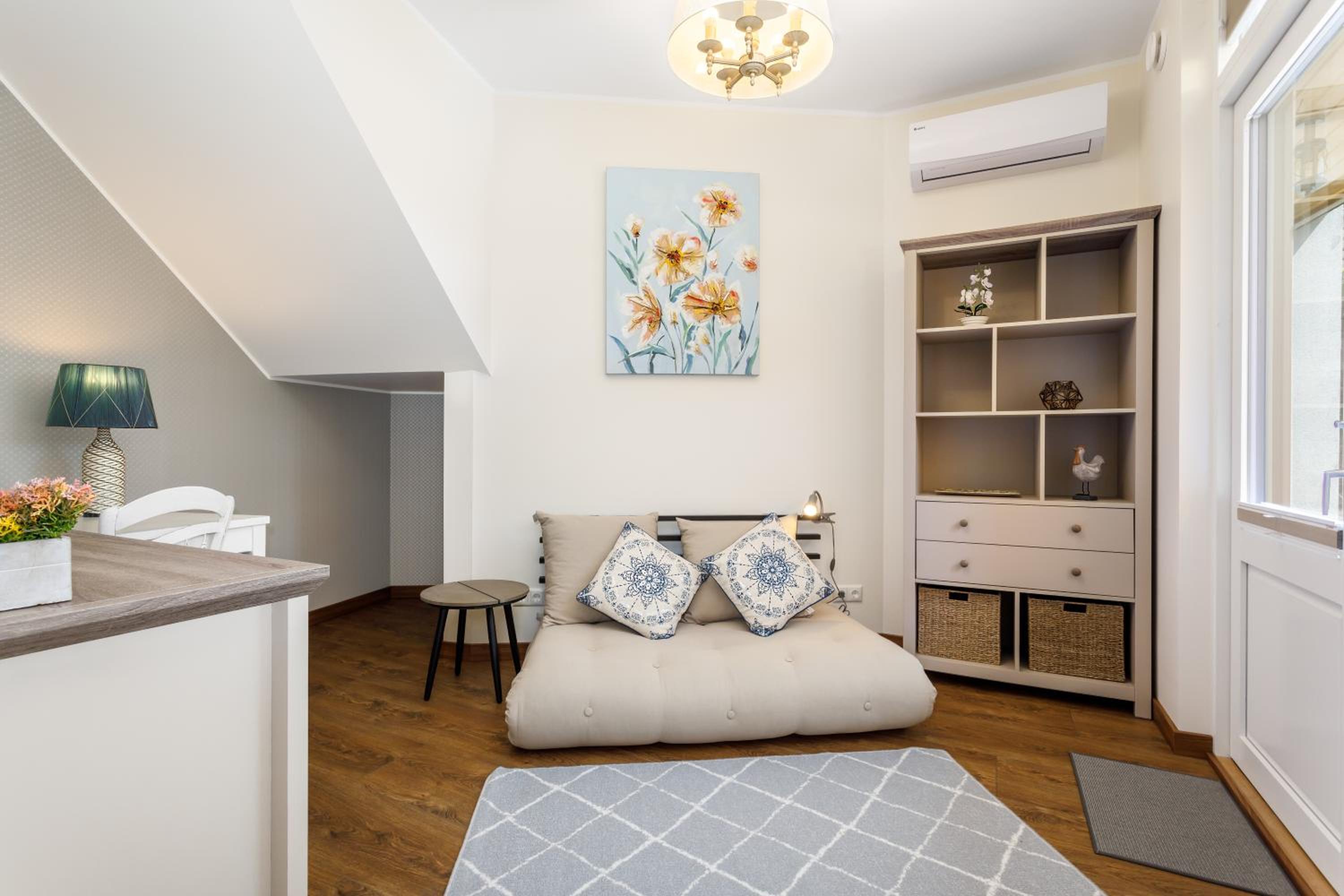 Two-Bedroom Apartment with Two Terraces