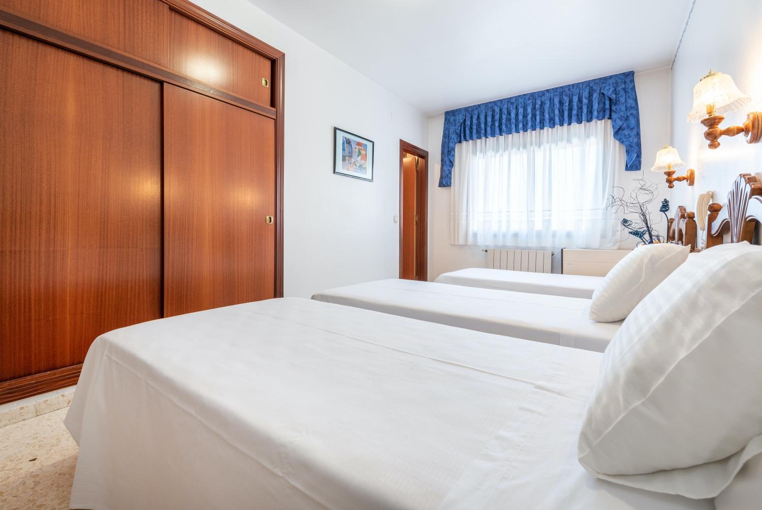 Triple Room - Photo 7