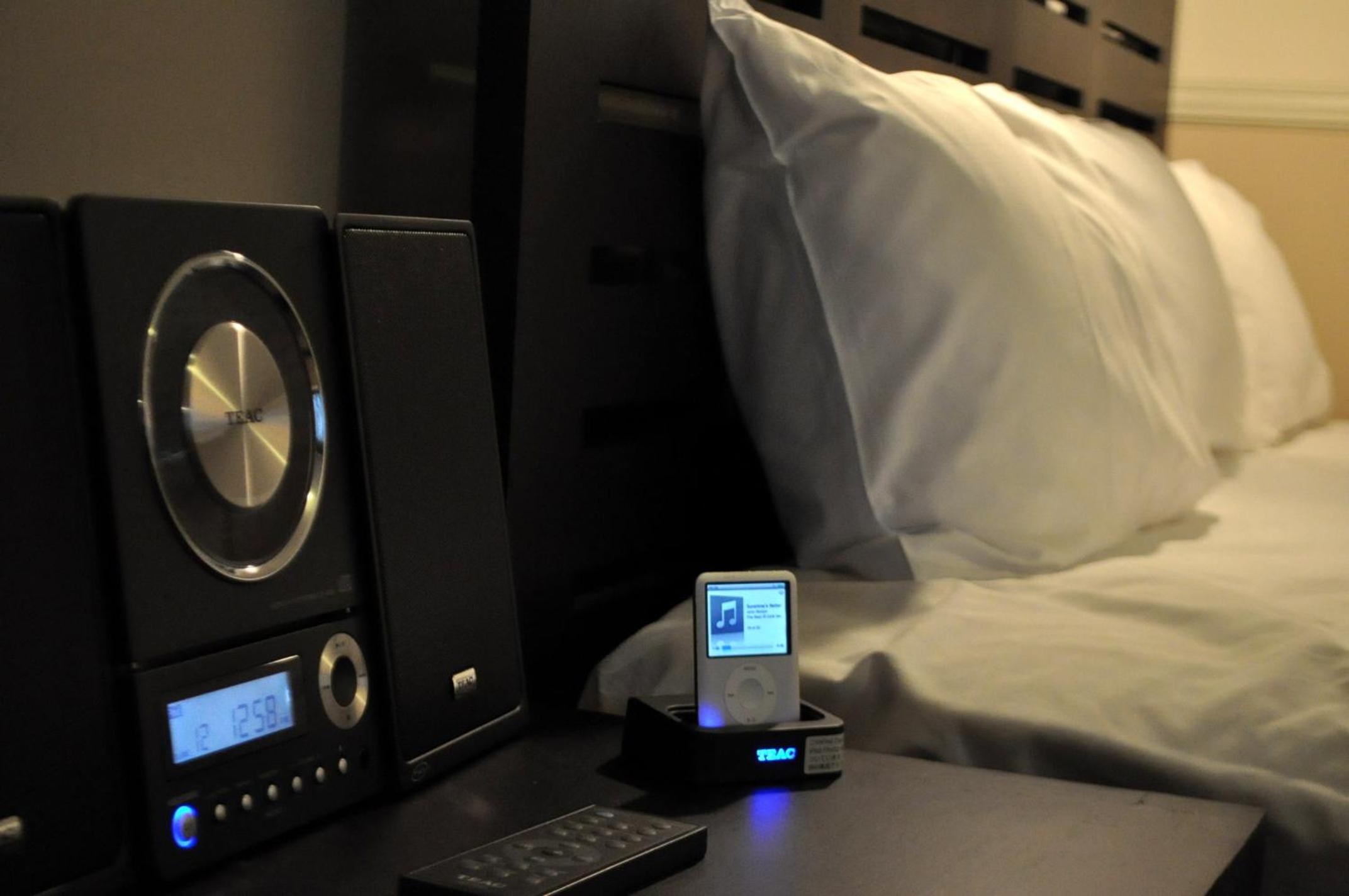 Deluxe King Room photo 3