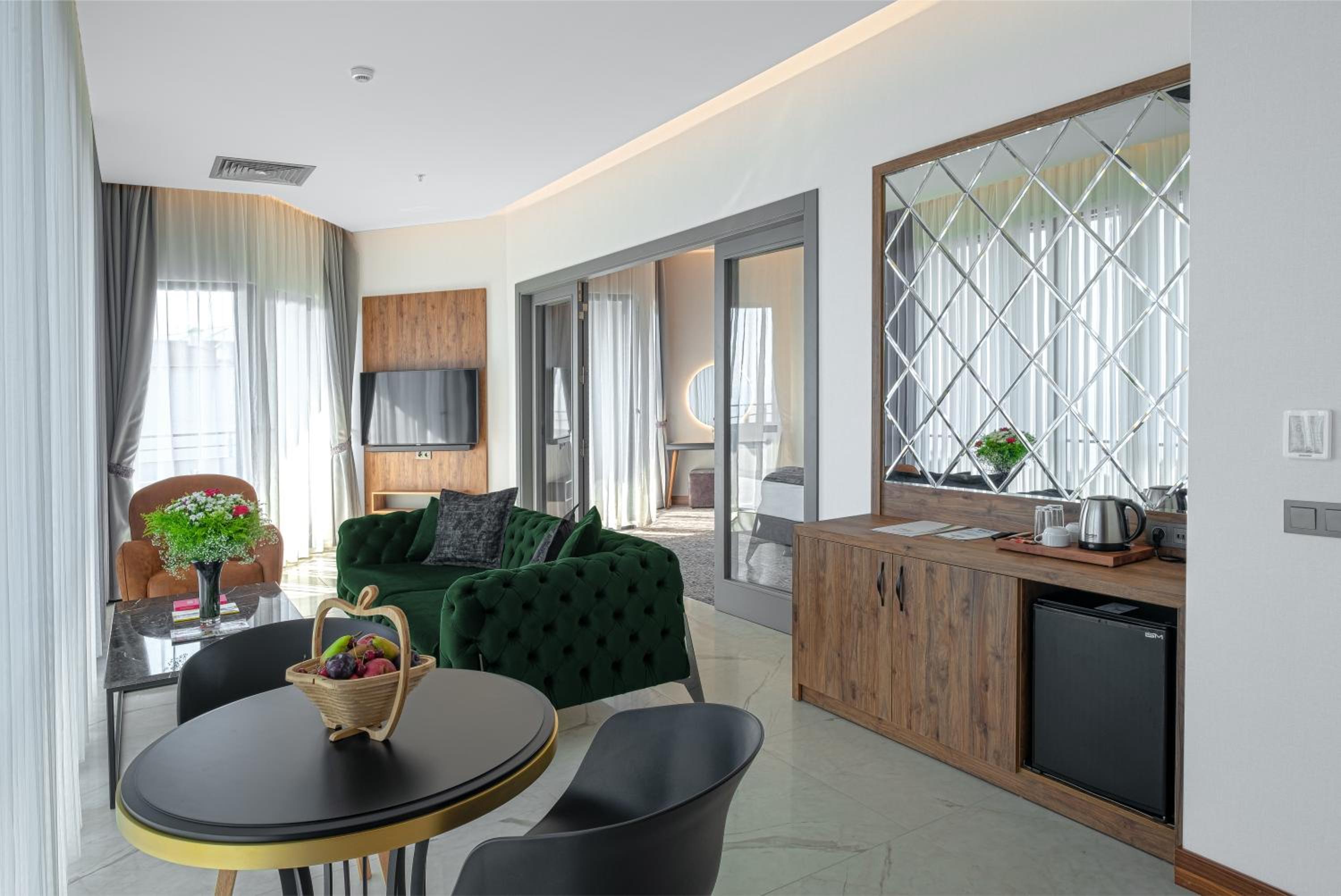Junior Suite with Ocean View photo 3