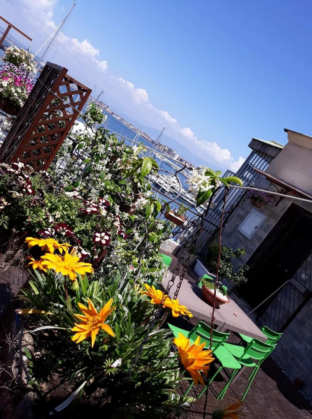 Studio with Sea View and Terrace - Photo 5