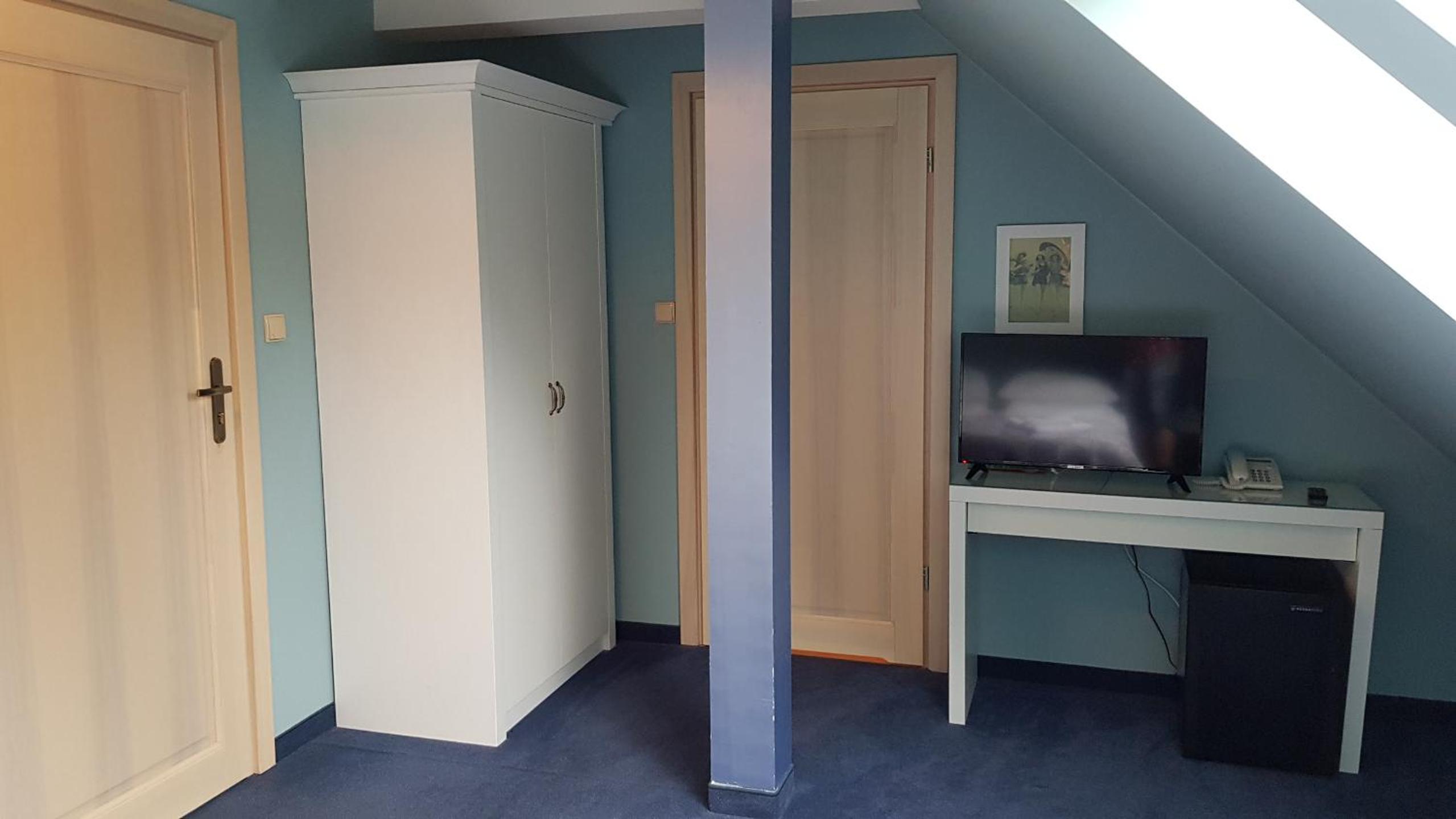 Small Double Room photo 2