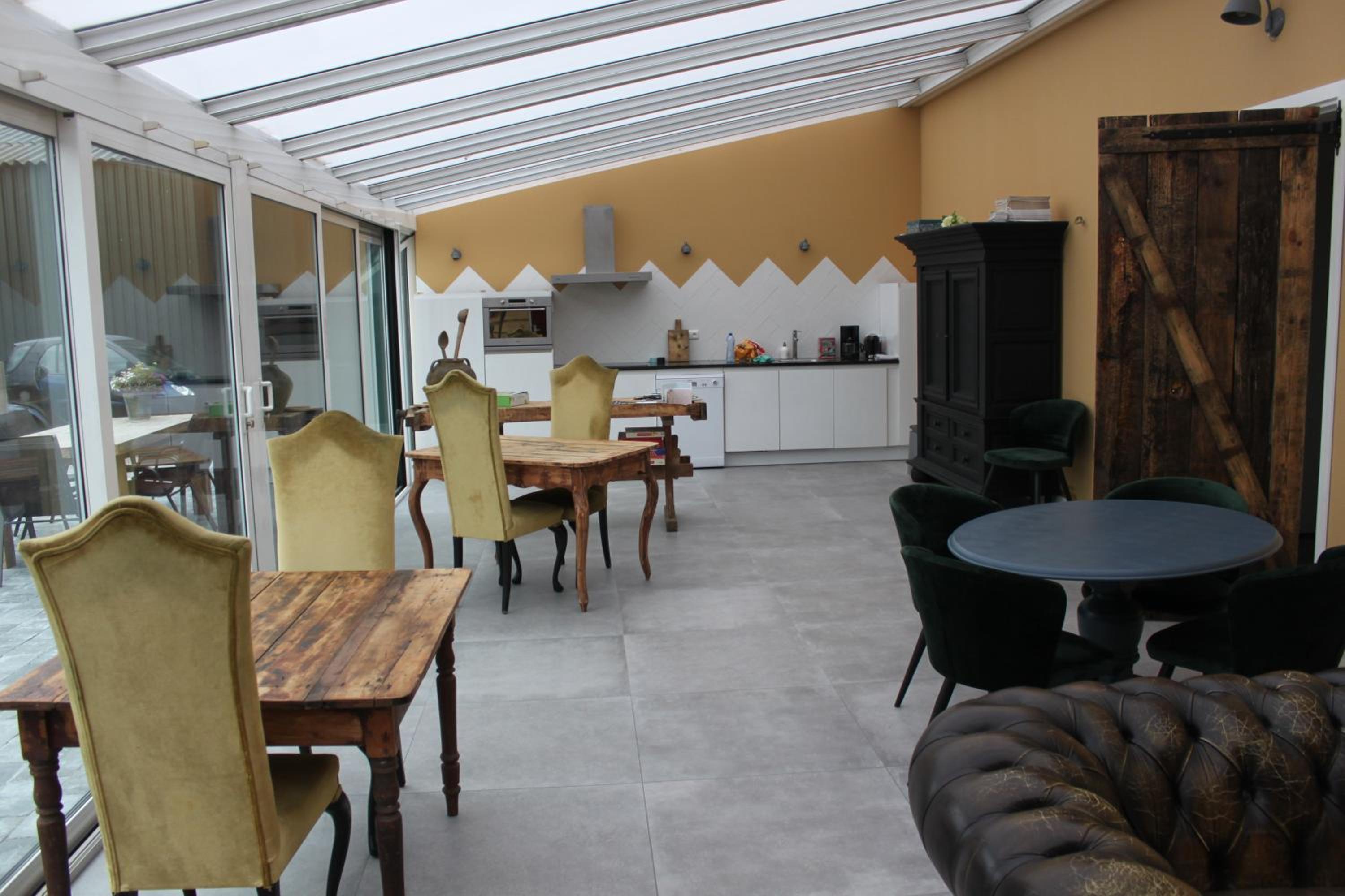 Deluxe Double Room with Bath photo 3