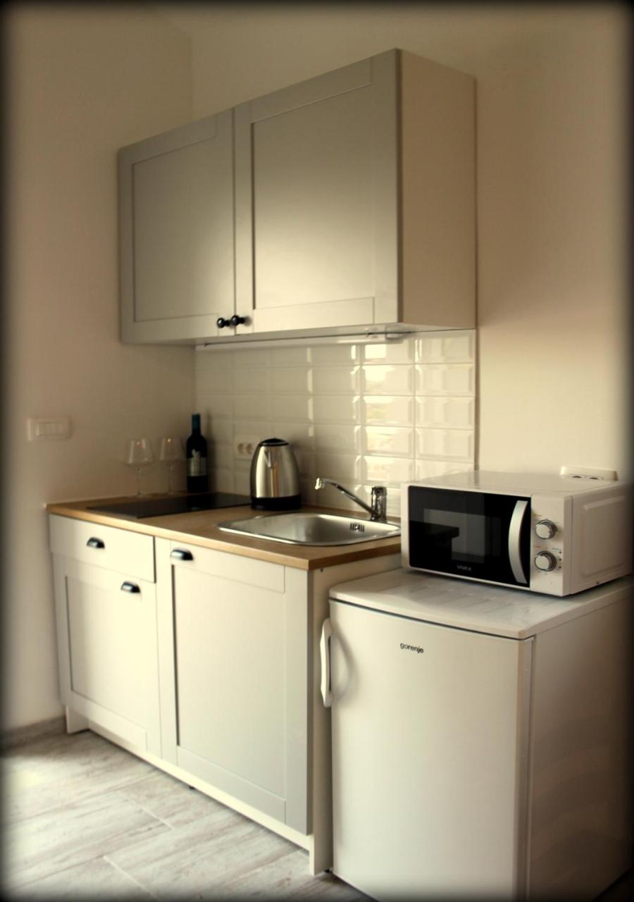 Studio Apartment photo 3