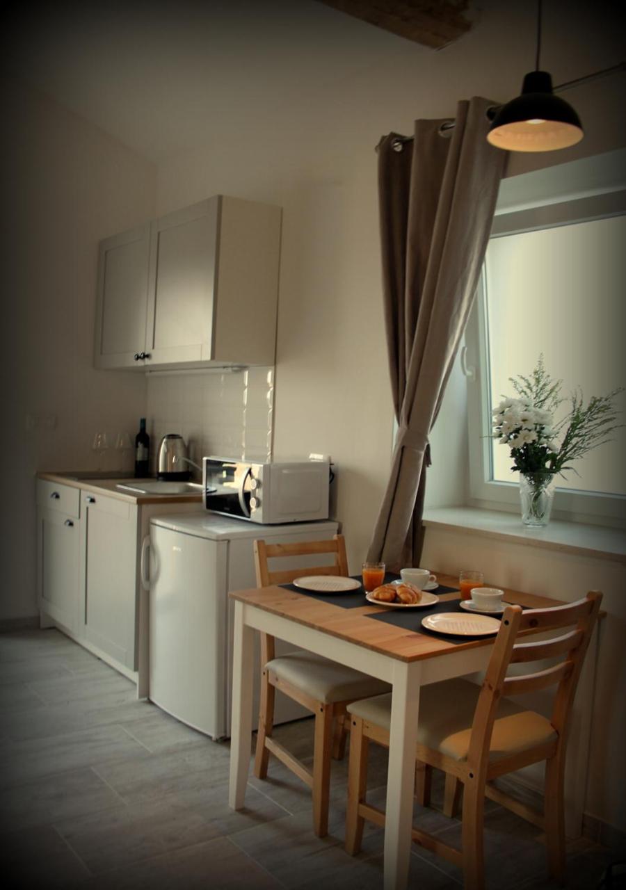 Studio Apartment photo 2