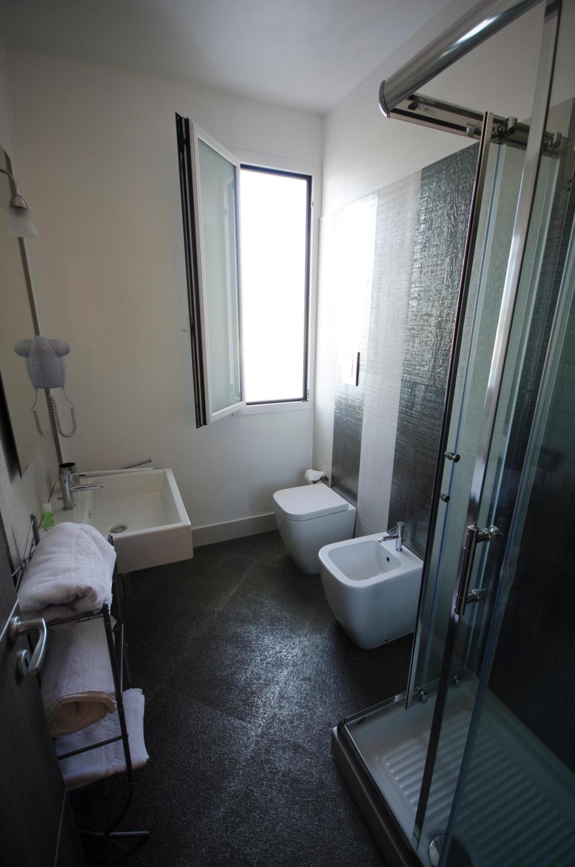 Superior Apartment photo 3