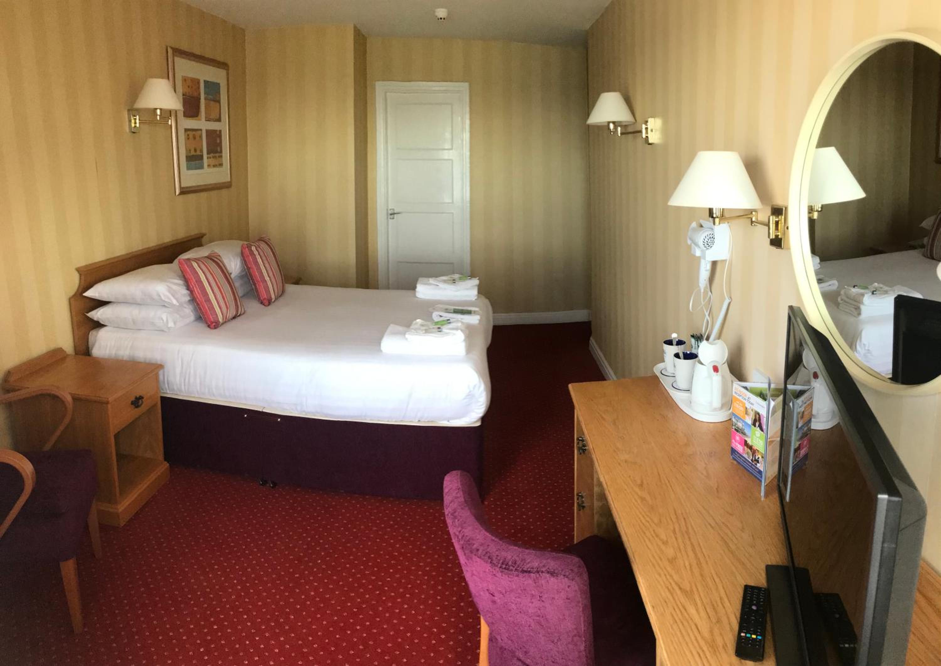 Double Room with Sea View - Photo 1