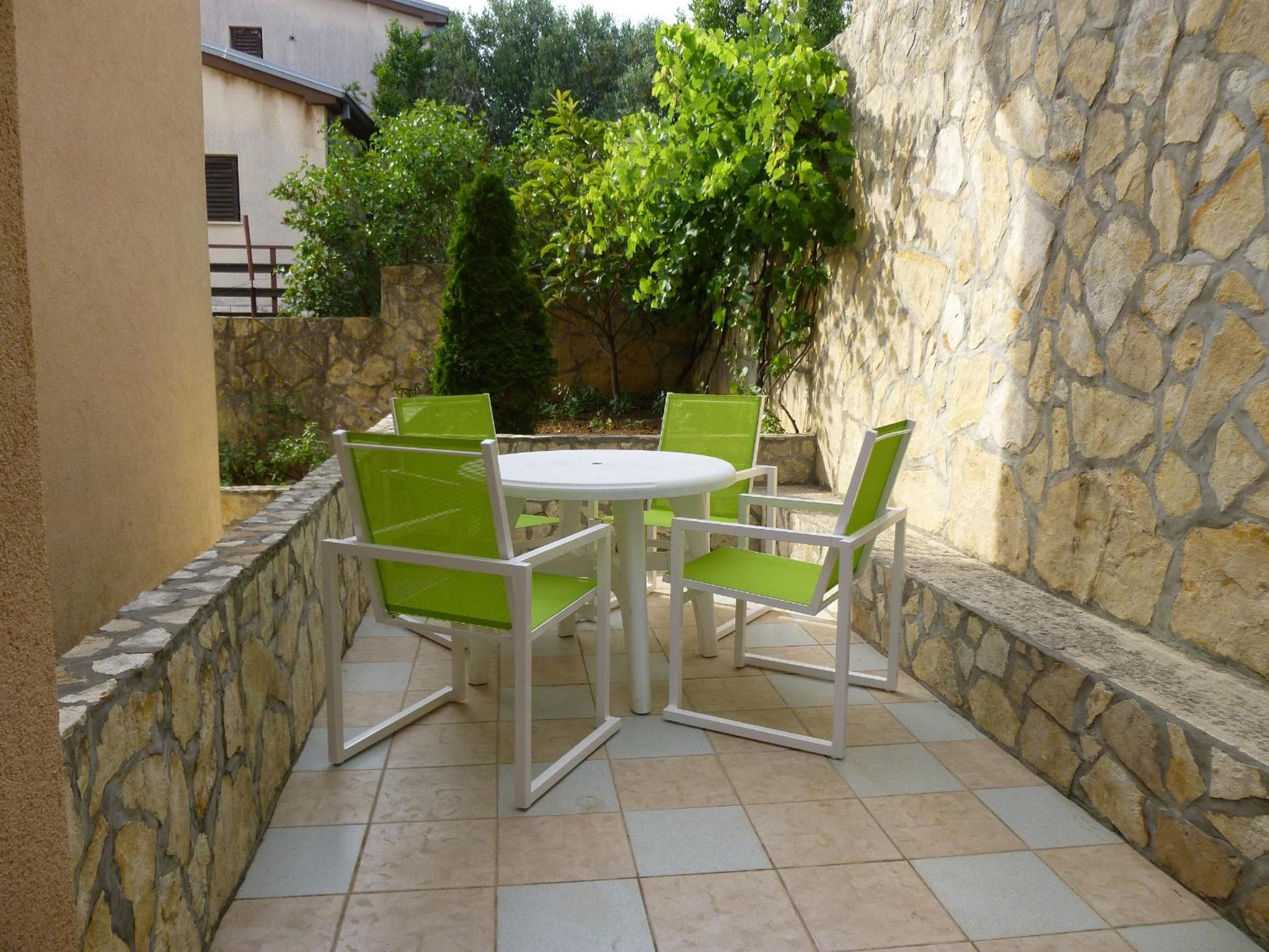 Apartment with Garden View photo 2
