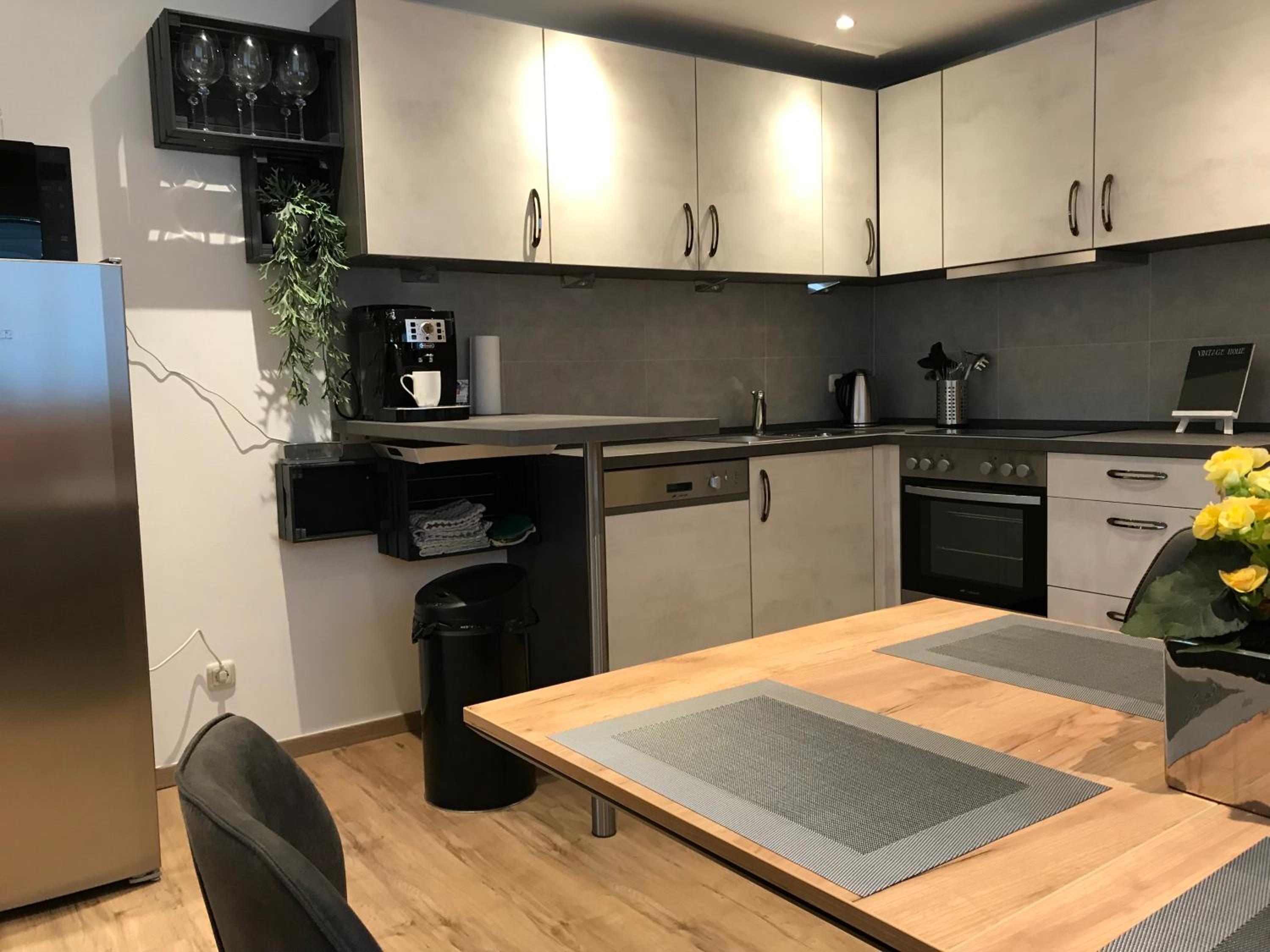 Apartment - Ground Floor photo 2