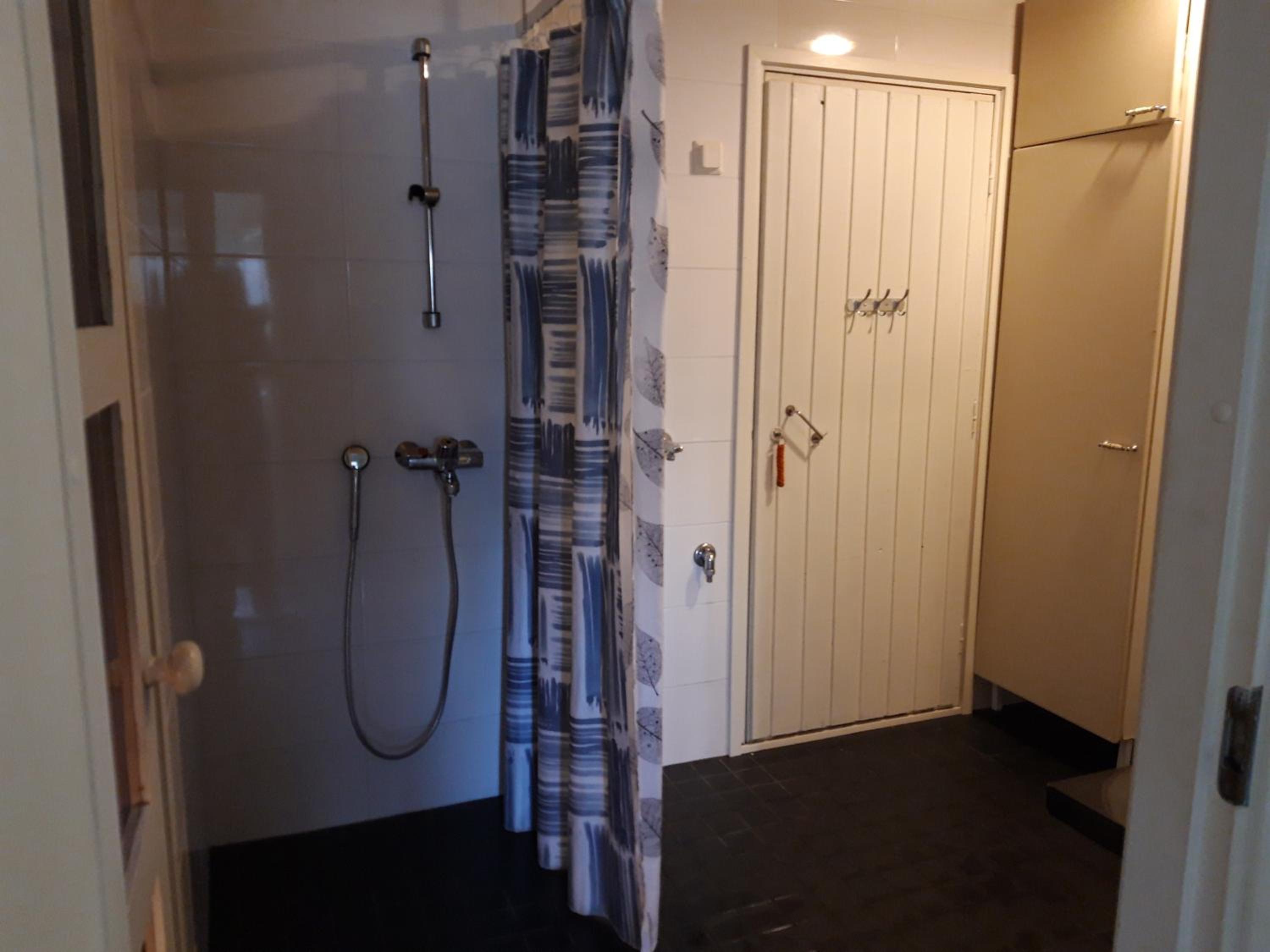 Two-Bedroom Apartment - Photo 6
