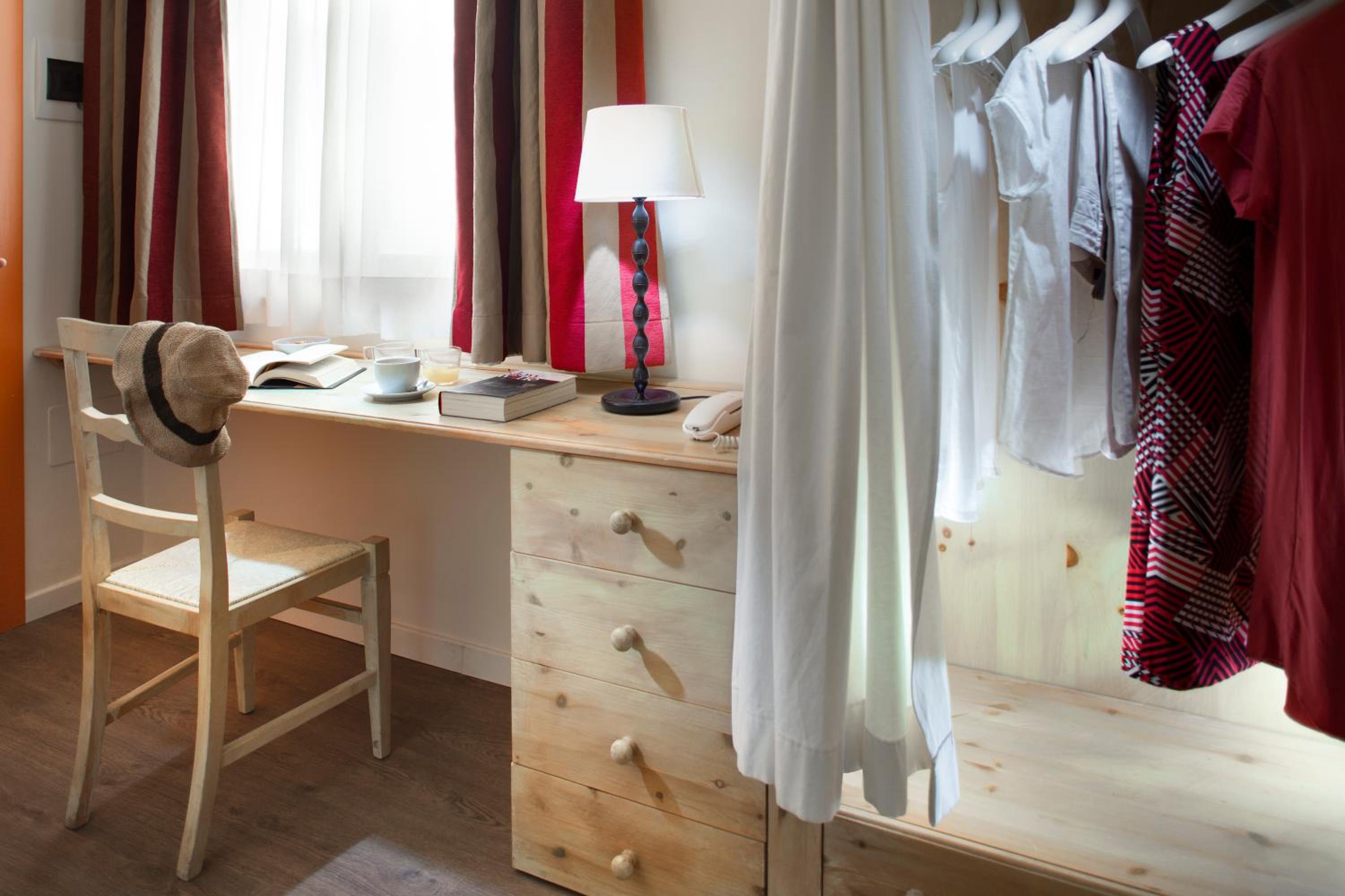 Quadruple Room - Photo 3