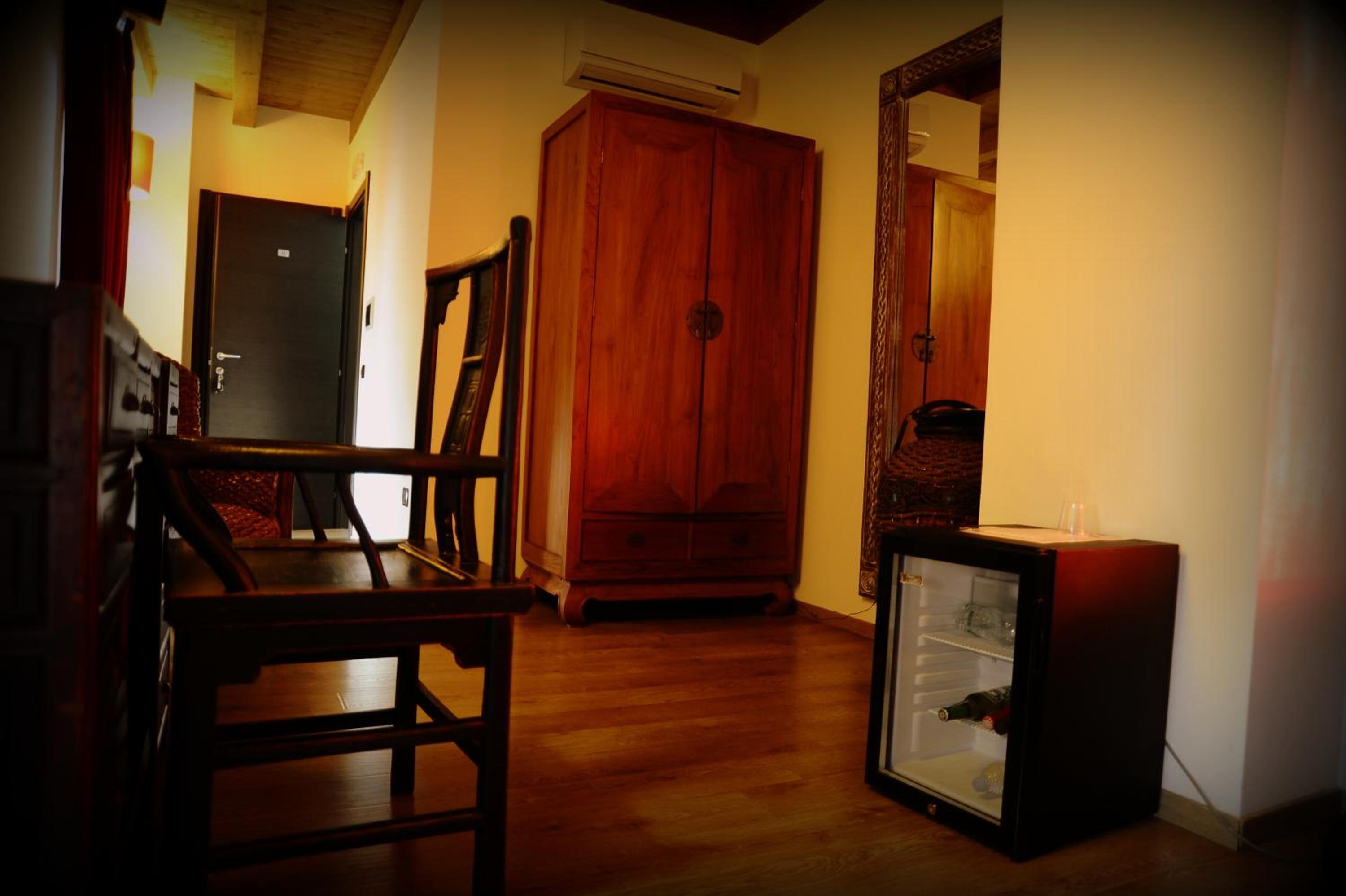Single Room photo 2