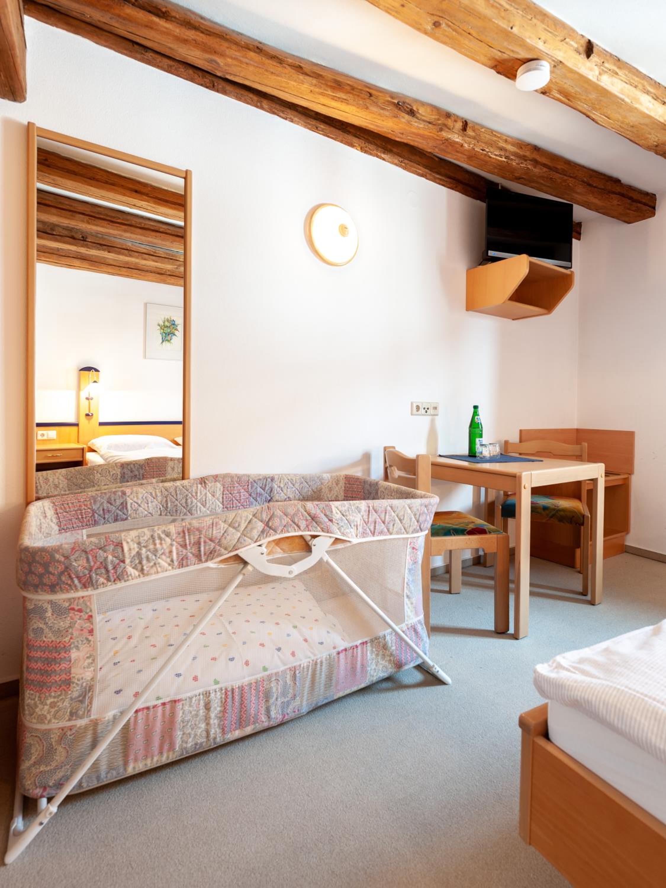 Double Room with Private Bathroom photo 2