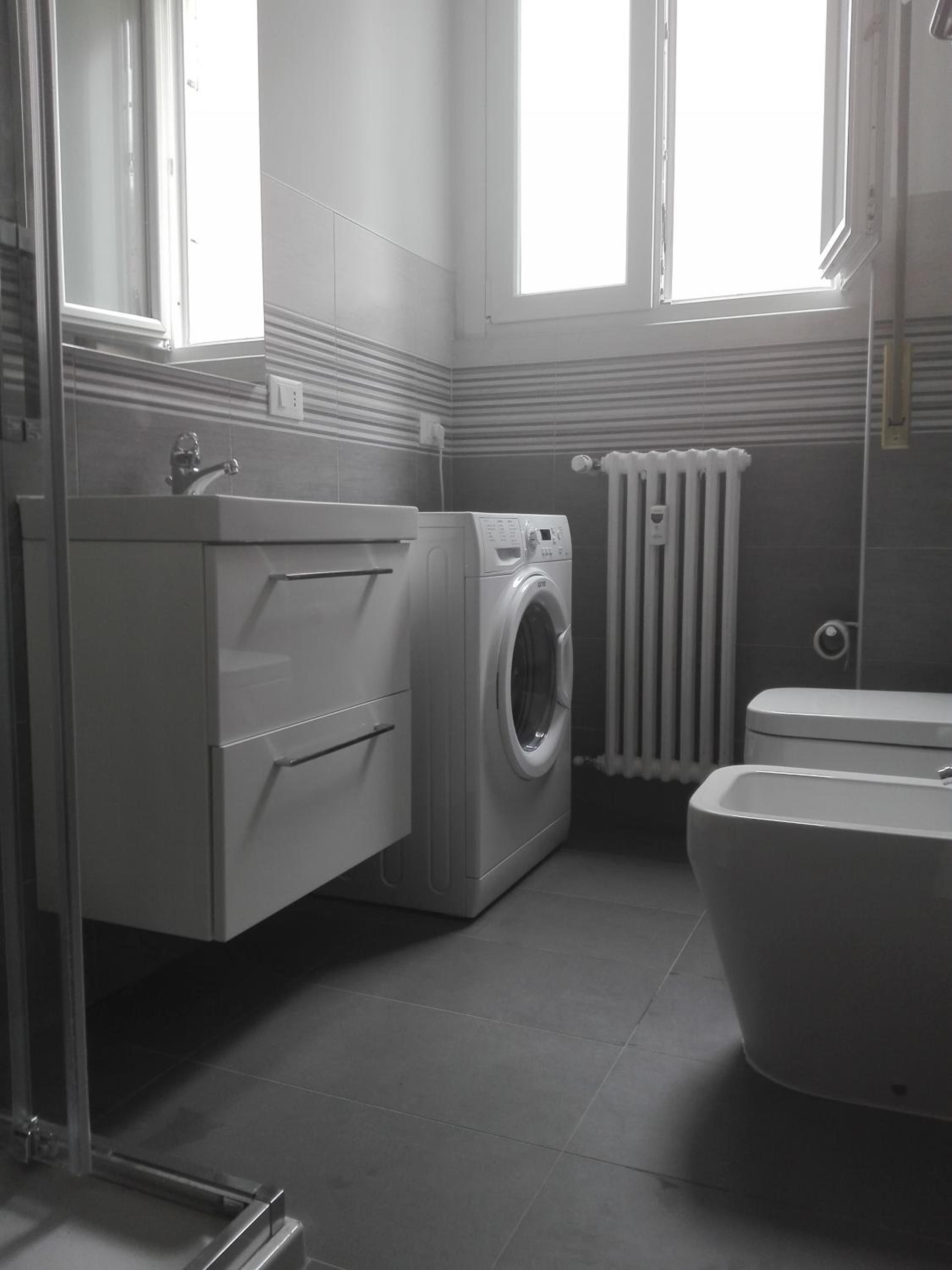 Double or Twin Room - Photo 11