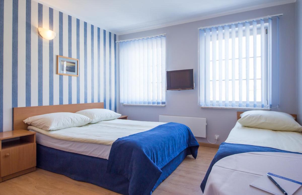 Comfort Triple Room with Shower photo 1