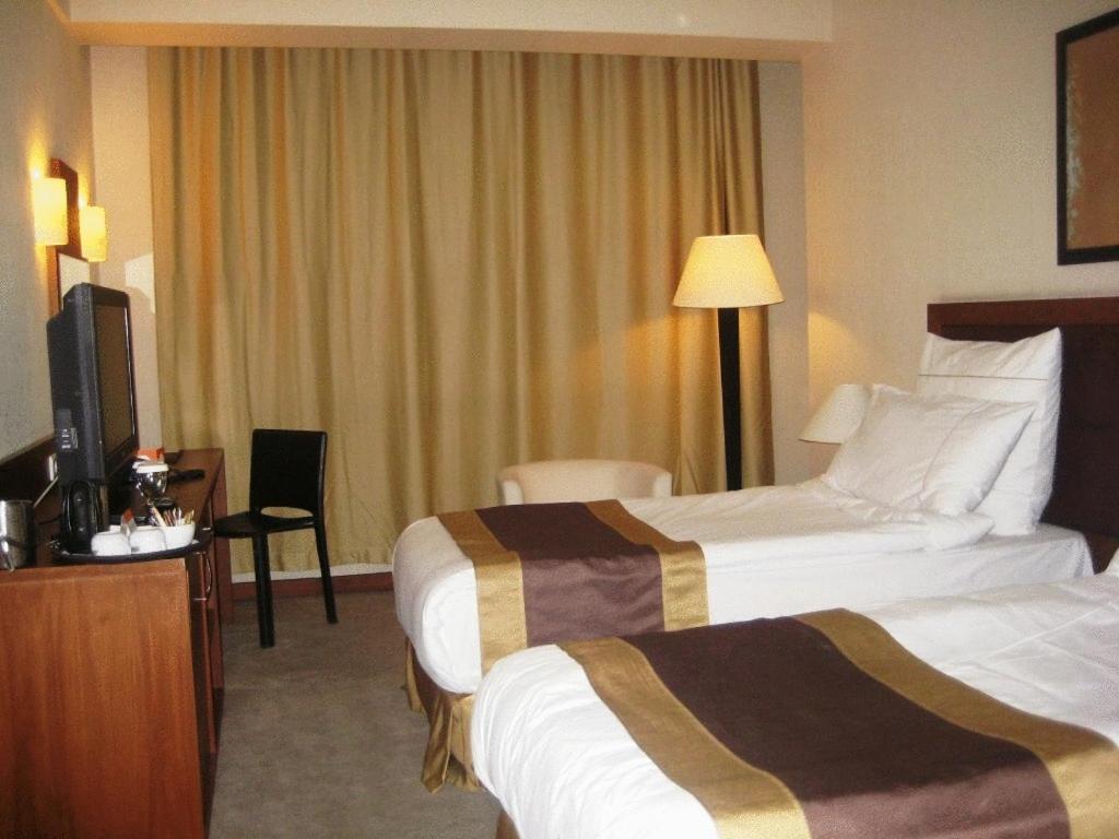 Standard Double Room - Photo 4