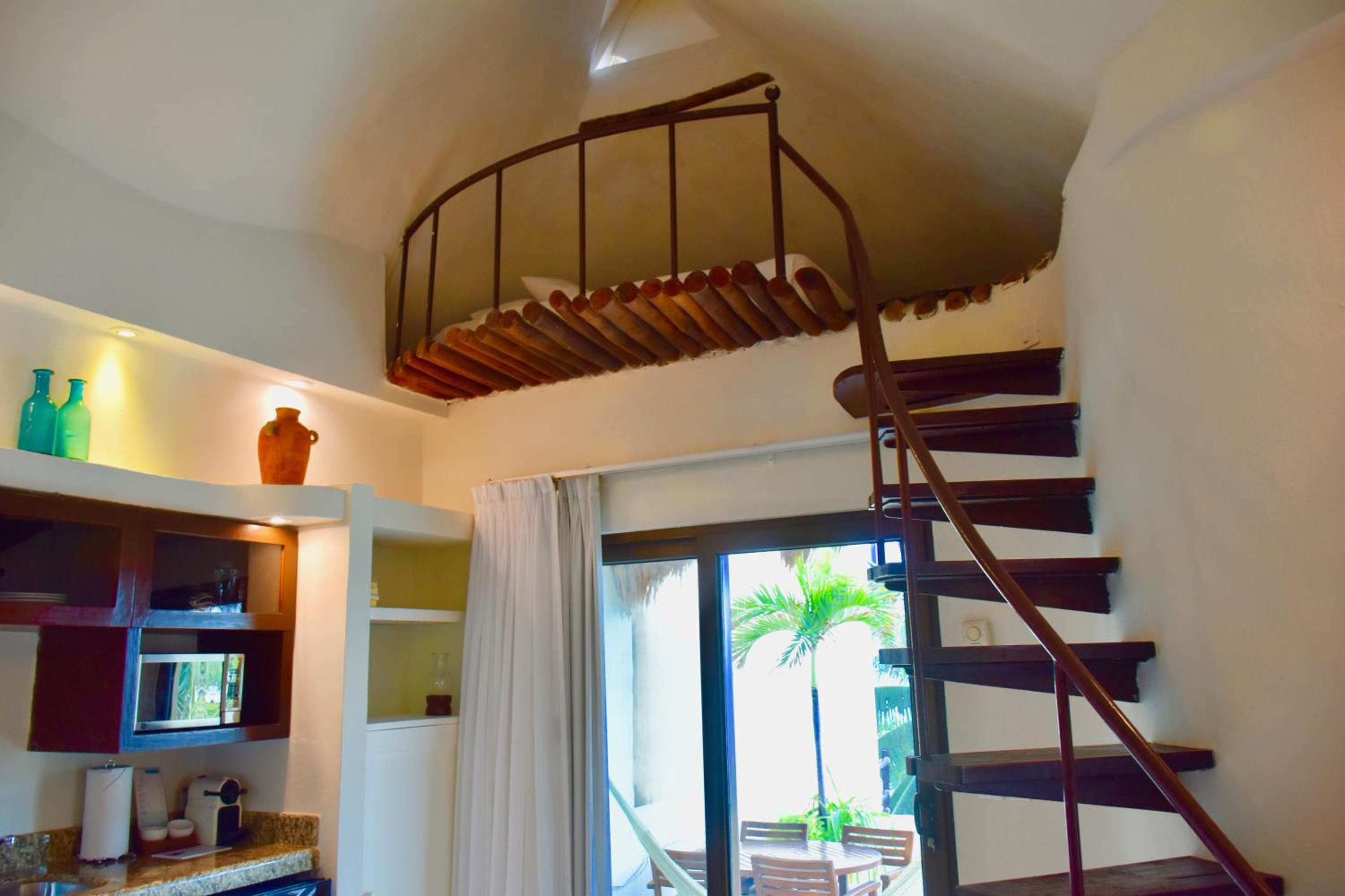 Penthouse Apartment - Photo 8