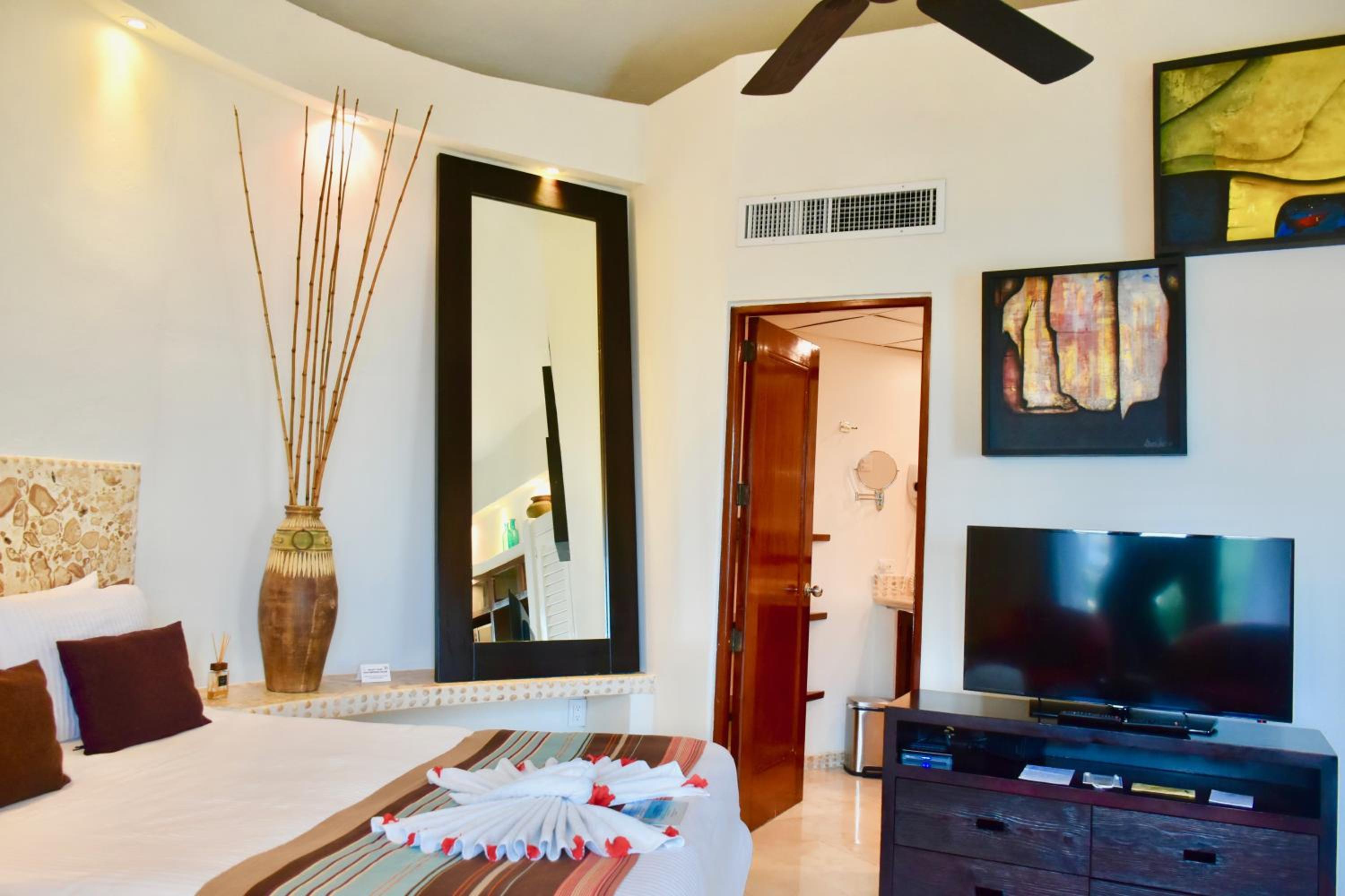 Penthouse Apartment - Photo 13